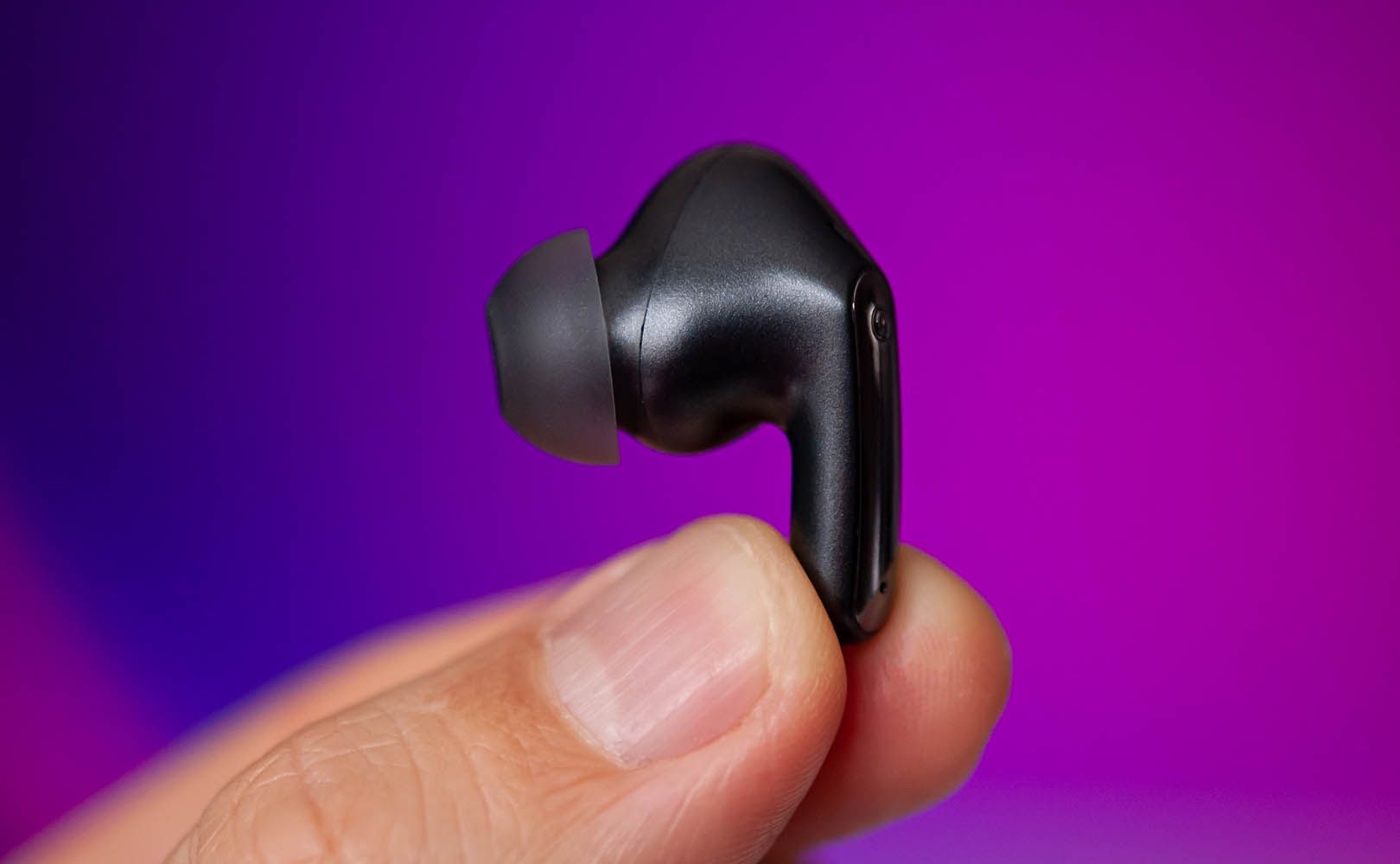 LG Tone Free FP8 - dolne wypustki