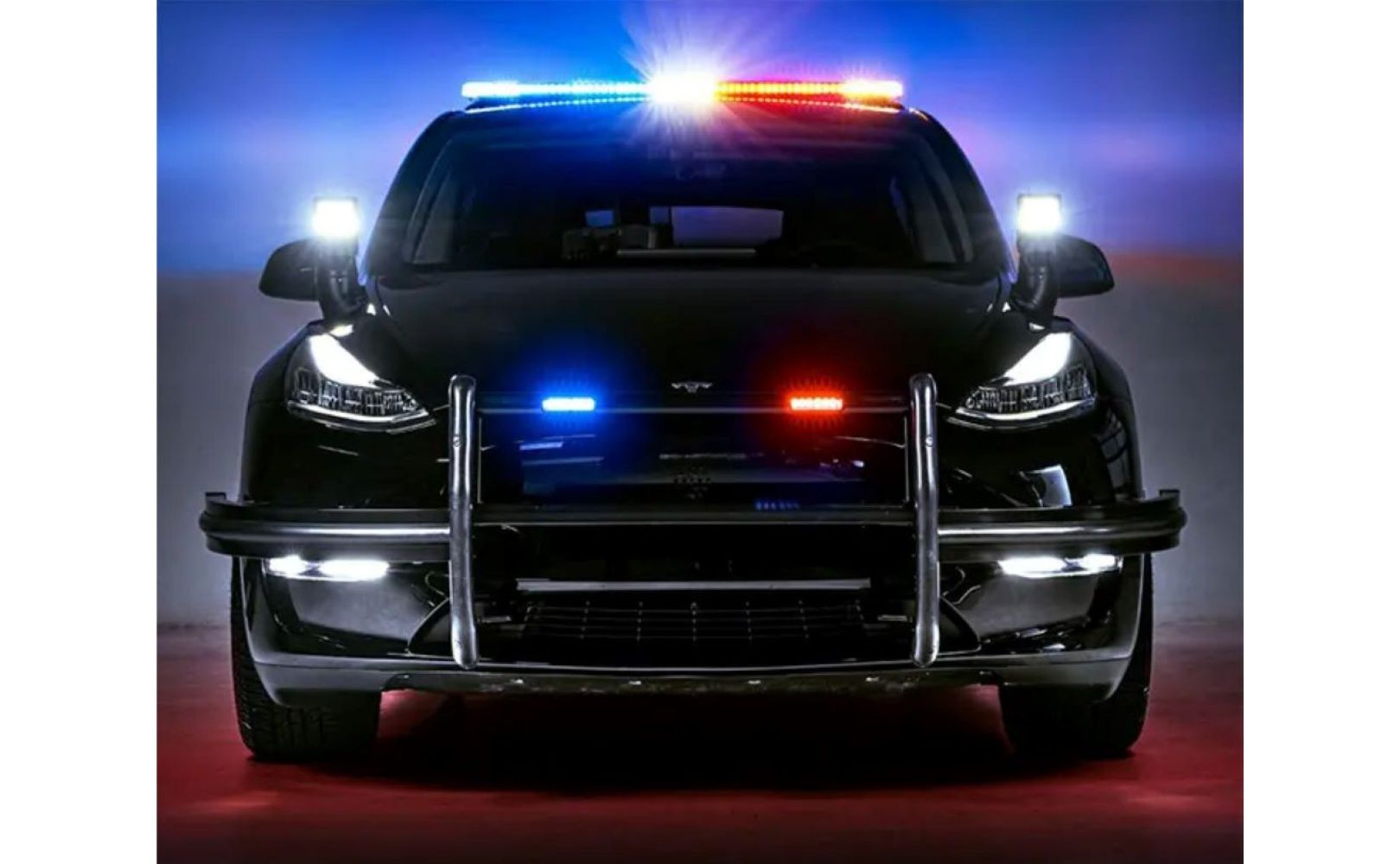 Tesla Cybertruck w wersji dla policji