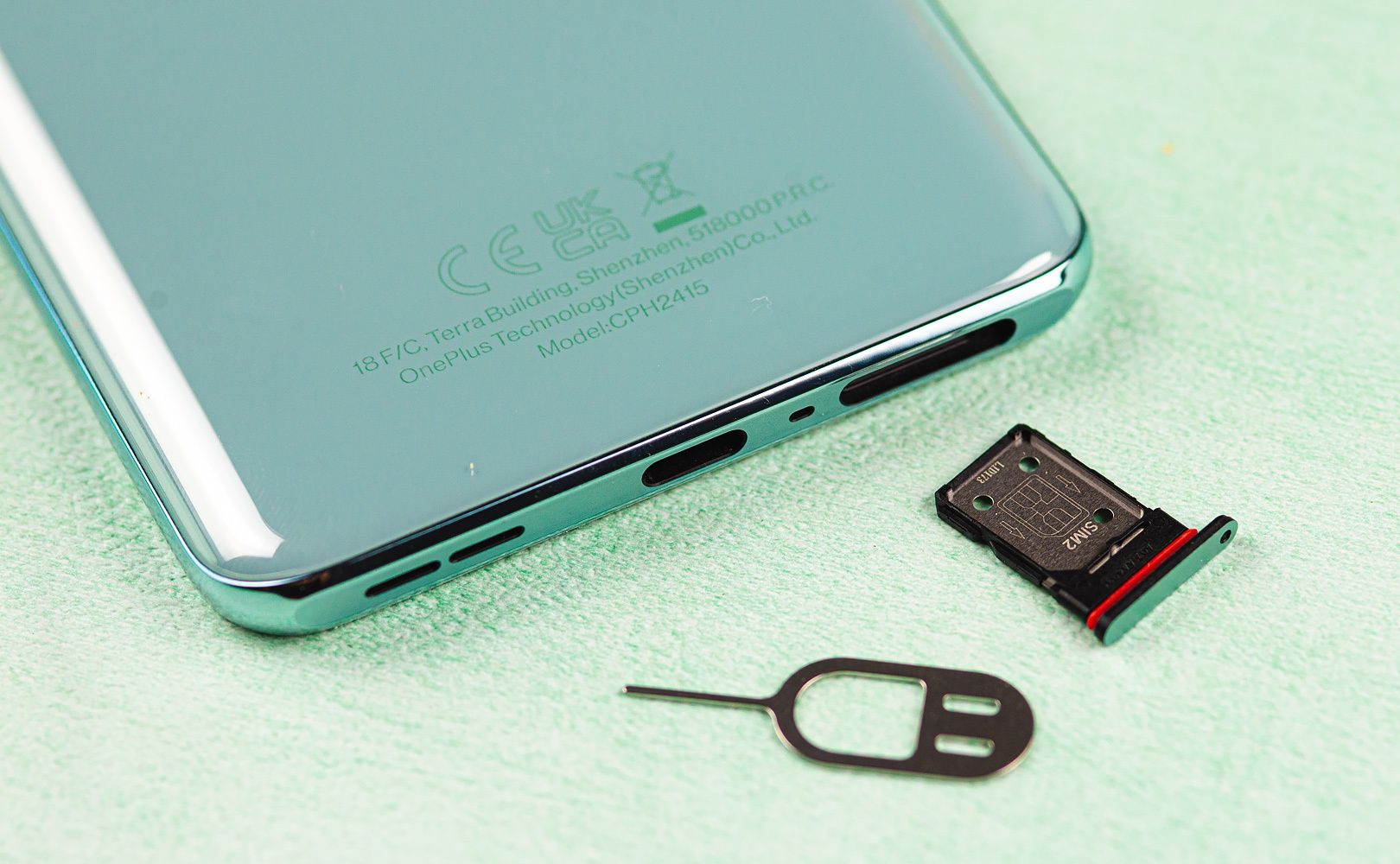 OnePlus 10T SIM