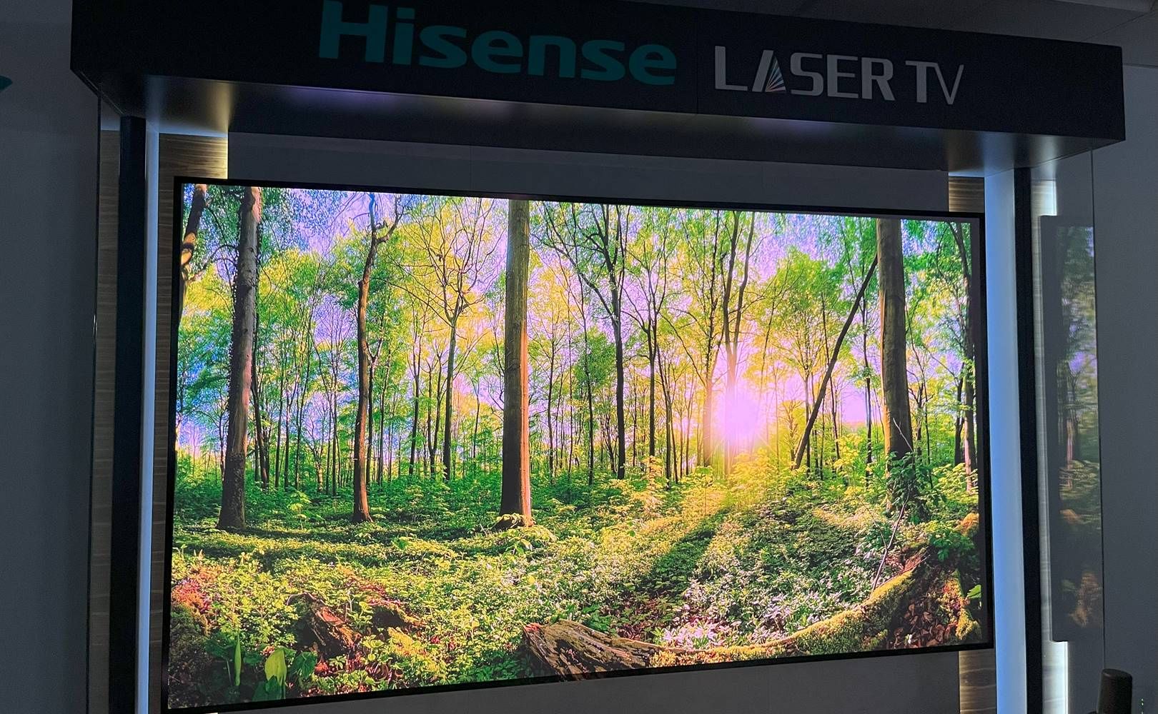 Hisense Laser TV 4K 120L9H - HDR