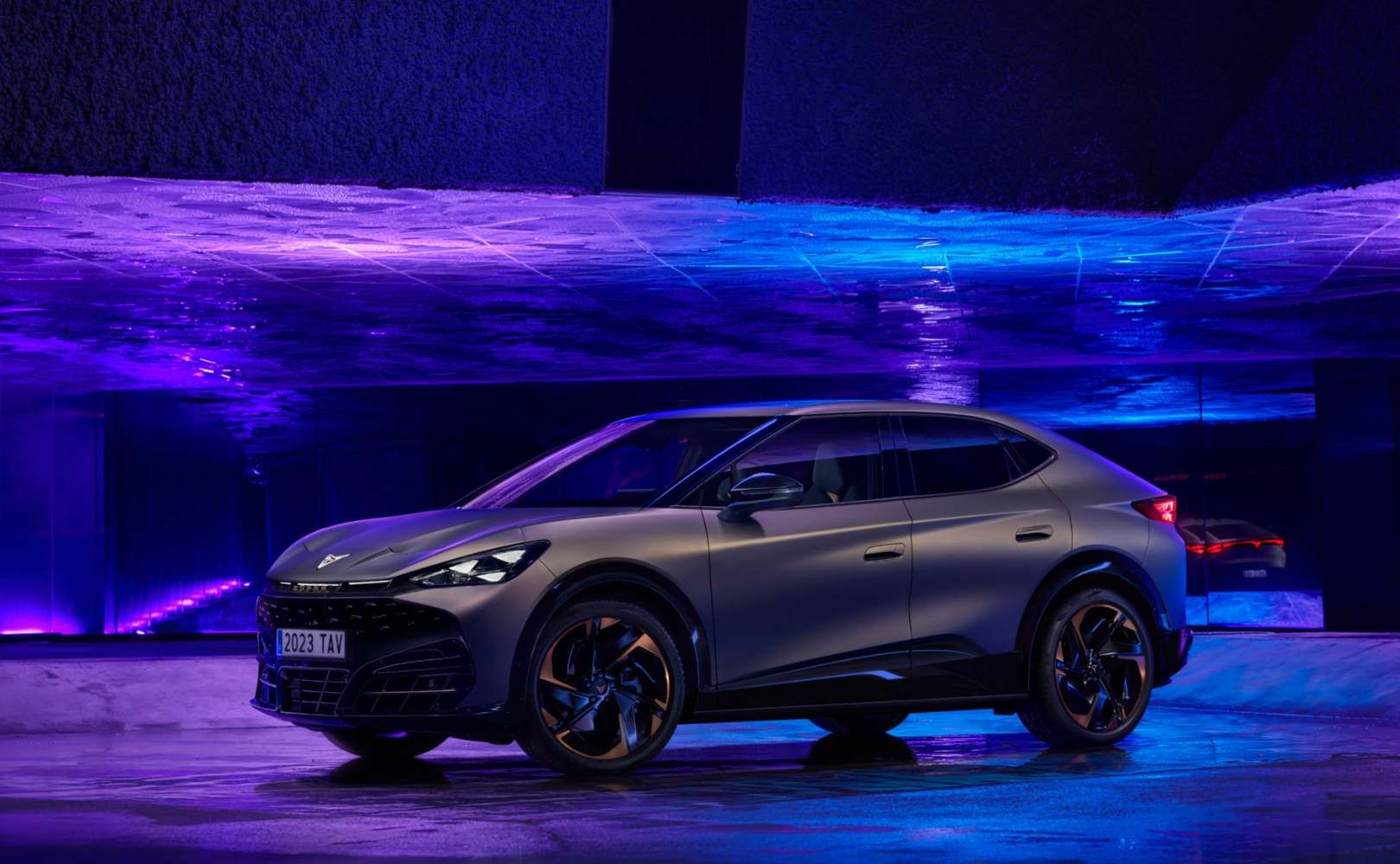 Cupra Tavascan z audio Sennheiser