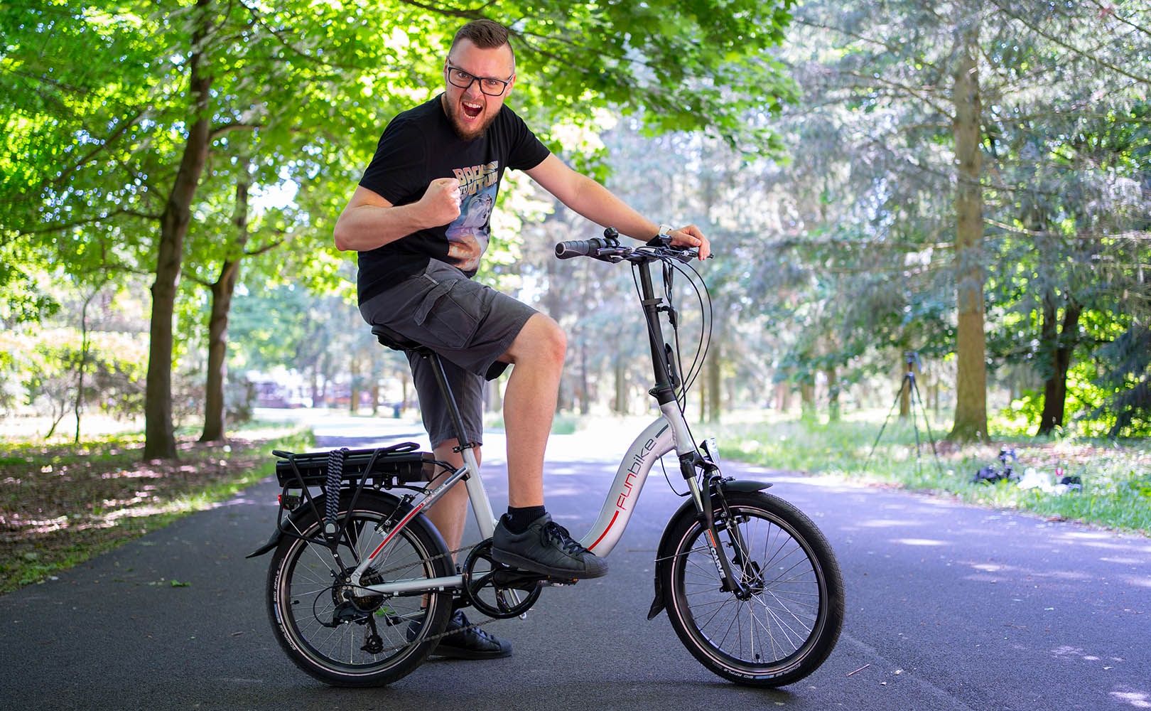 Mały rower elektryczny