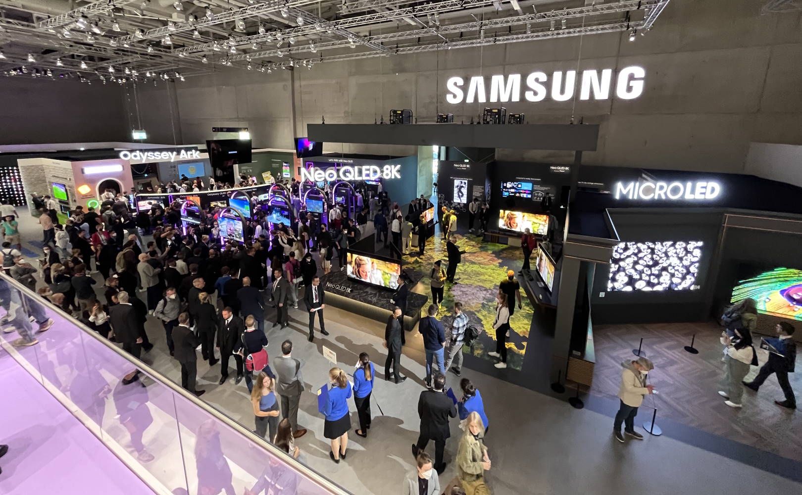 Stanowisko Samsung - telewizory