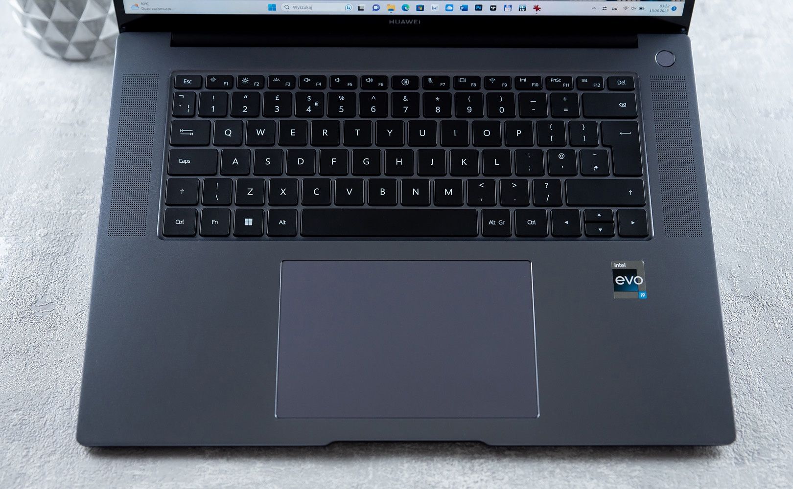 matebook 16s 2023 touchpad