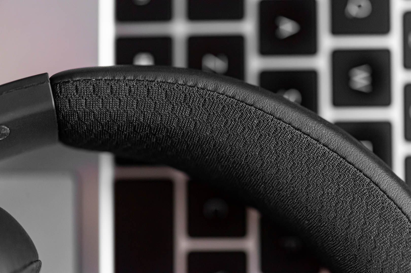 Razer Kraken V3 HyperSense - poduszka na pałąku