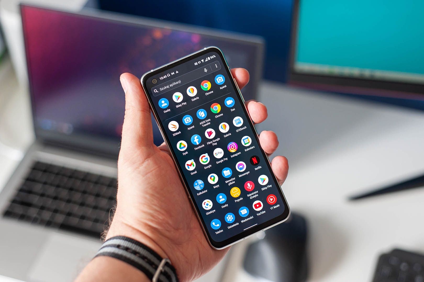 Asus ZenFone 8 czy warto kupić