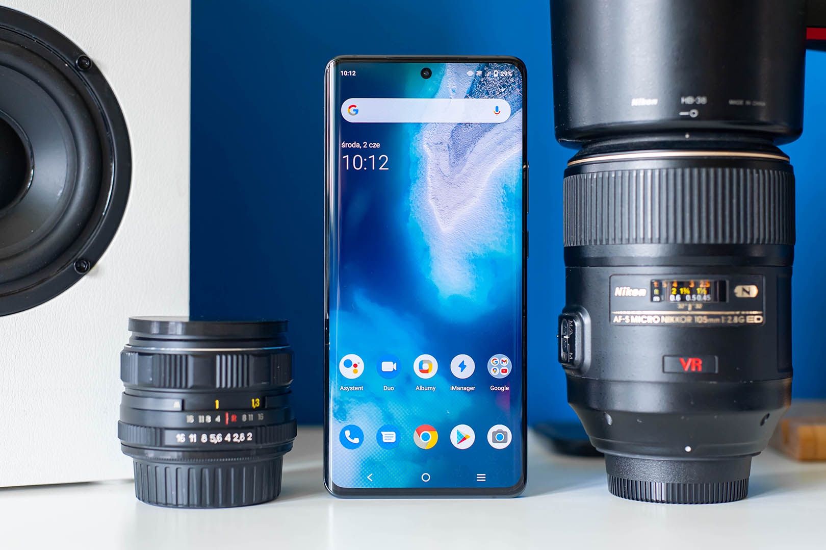 vivo X60 Pro - wyświetlacz AMOLED 120 Hz HDR10+