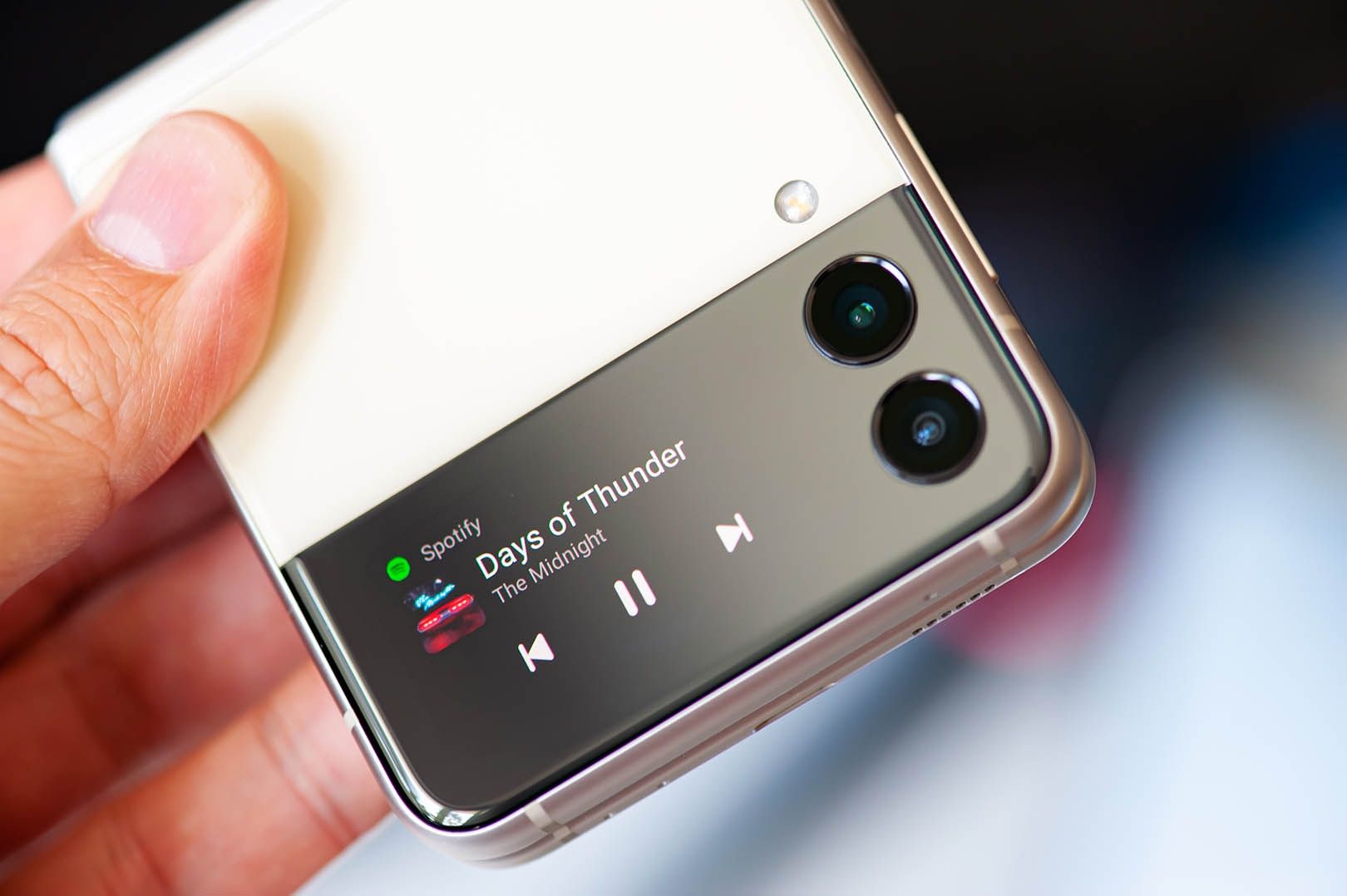 Samsung Galaxy Z Flip 3 recenzja