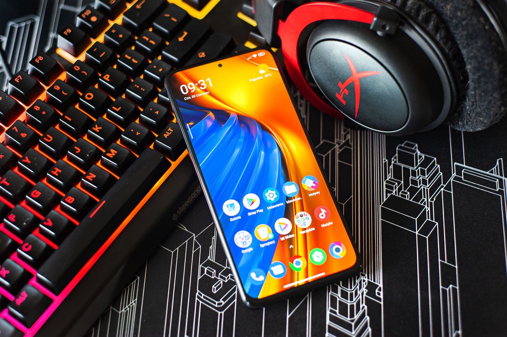 POCO F4 opinia