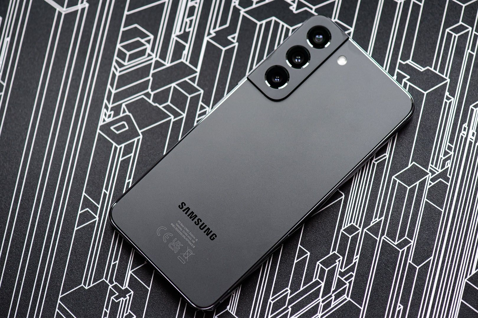 Samsung Galaxy S22 wygląd