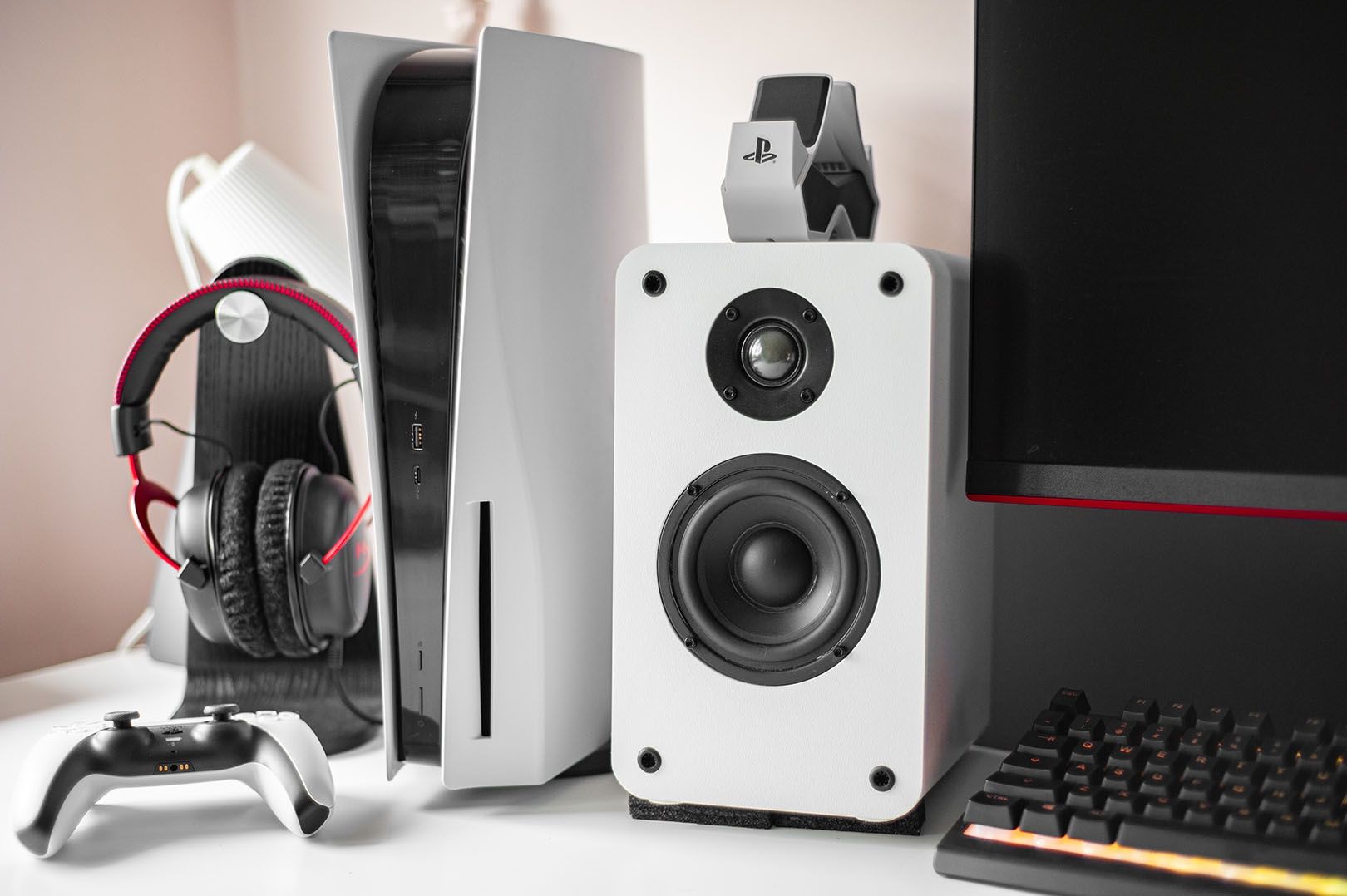soundbar czy głośniki