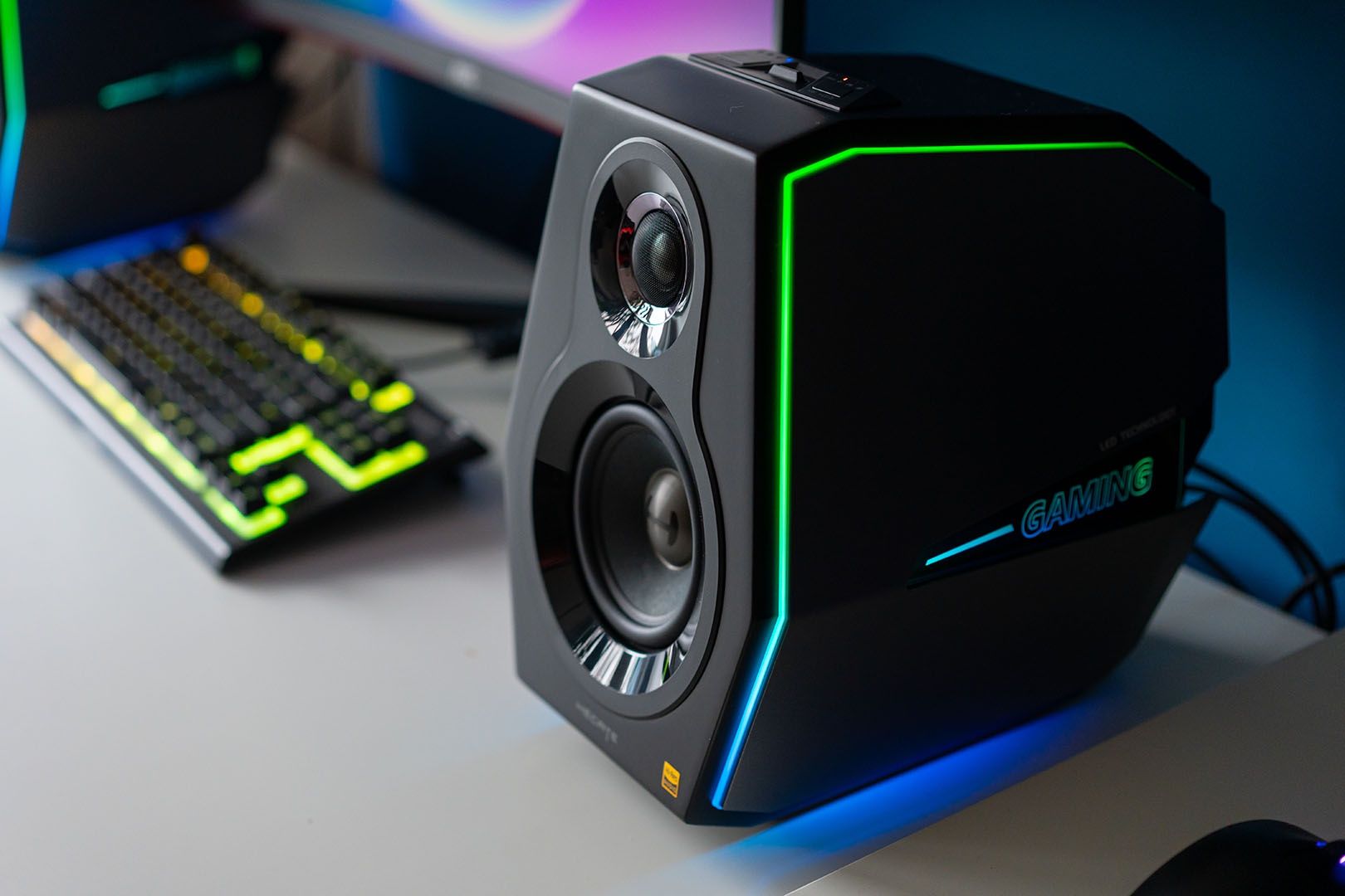 Edifier Hecate G5000
