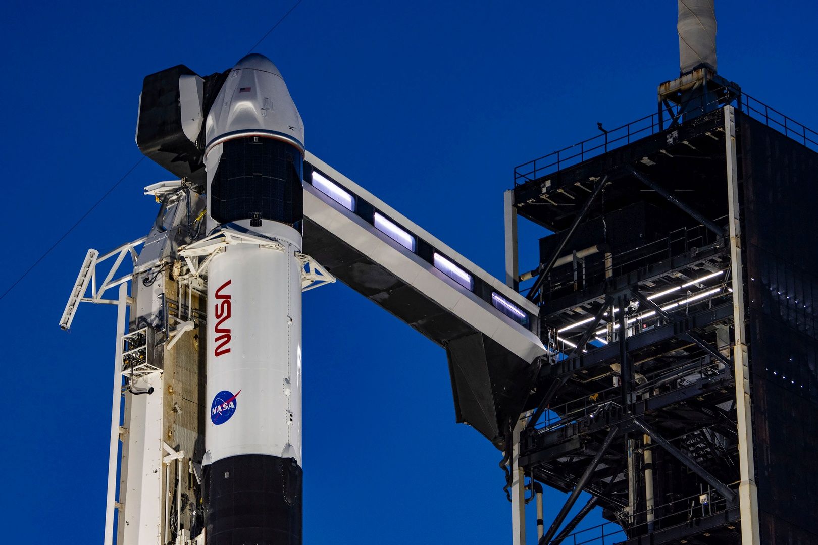 SpaceX Dragon Endeavour gotowy do lotu