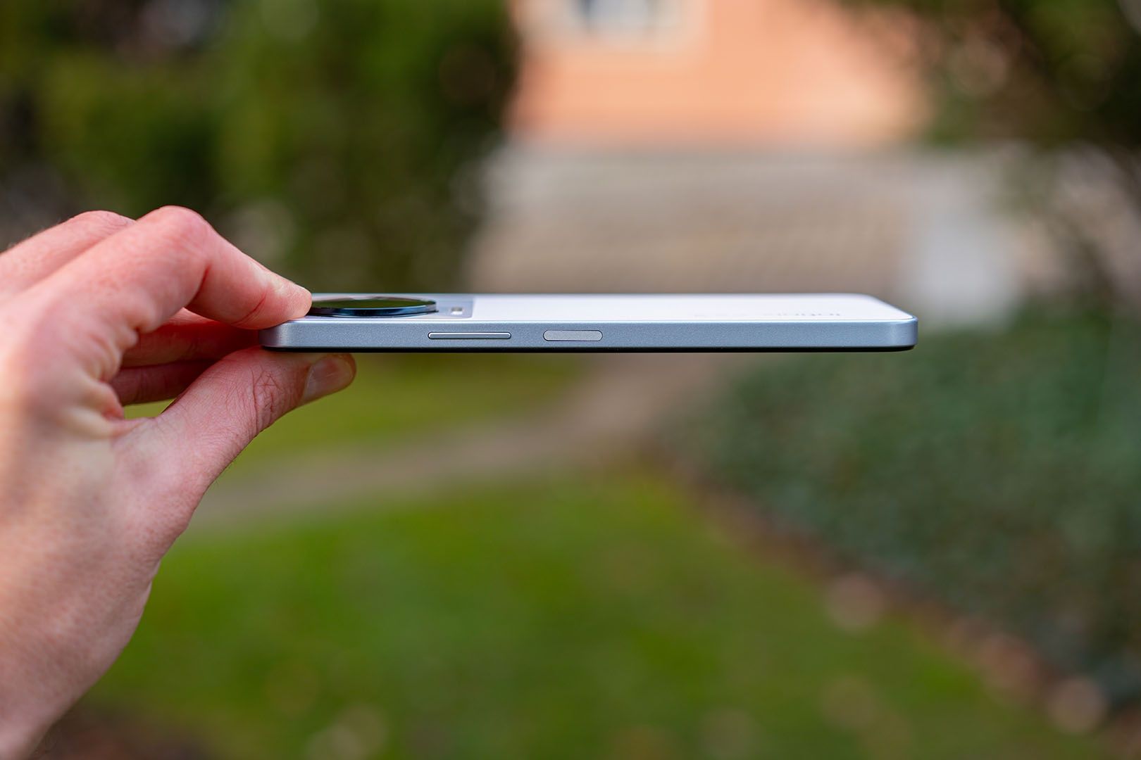 Infinix Note 12 2023 przyciski i czytnik linii papilarnych