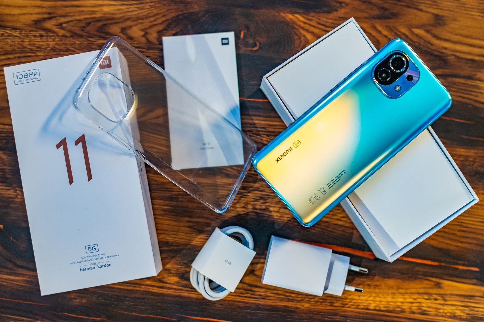 Xiaomi Mi 11 pudełko zawartość