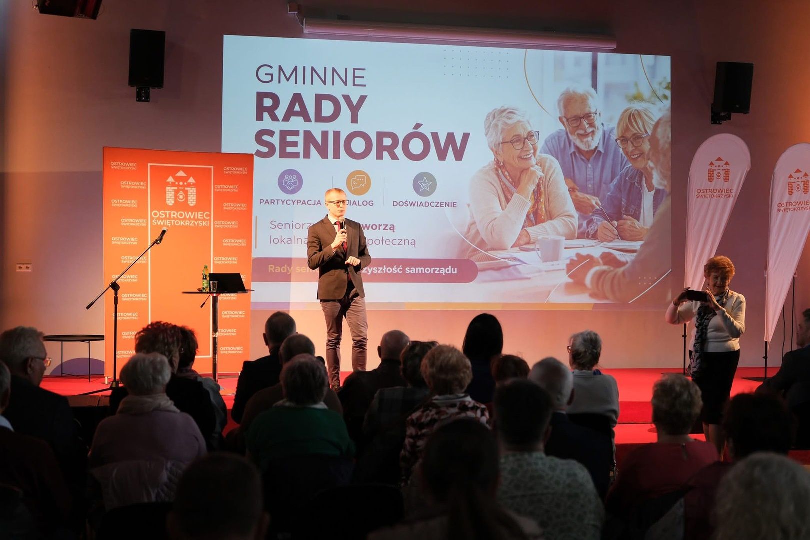 Konsultacje społeczne w sprawie powołania Rady Seniorów