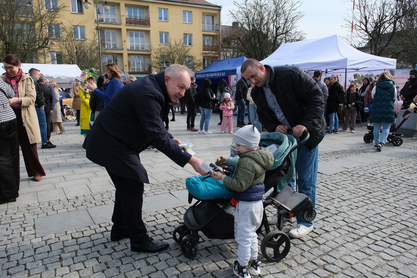 Ostrowiecki Rynek centrum wielkanocnych tradycji