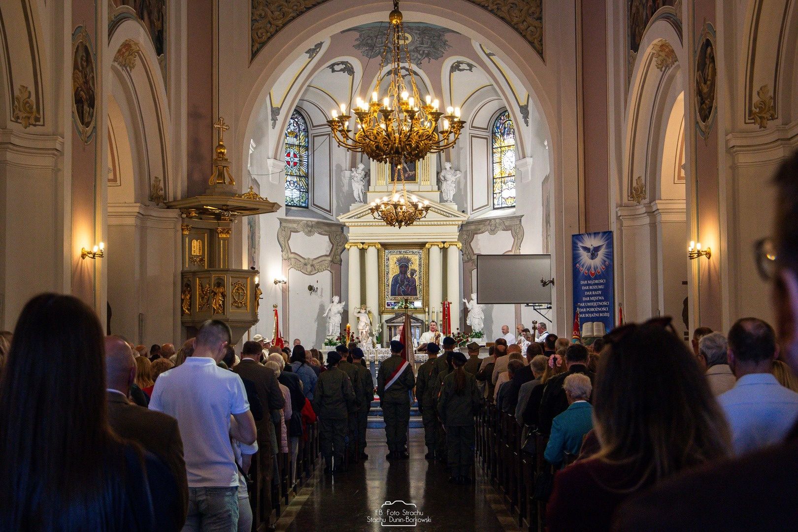 Ostrowiec Świętokrzyski uczcił 235. rocznicę uchwalenia Konstytu