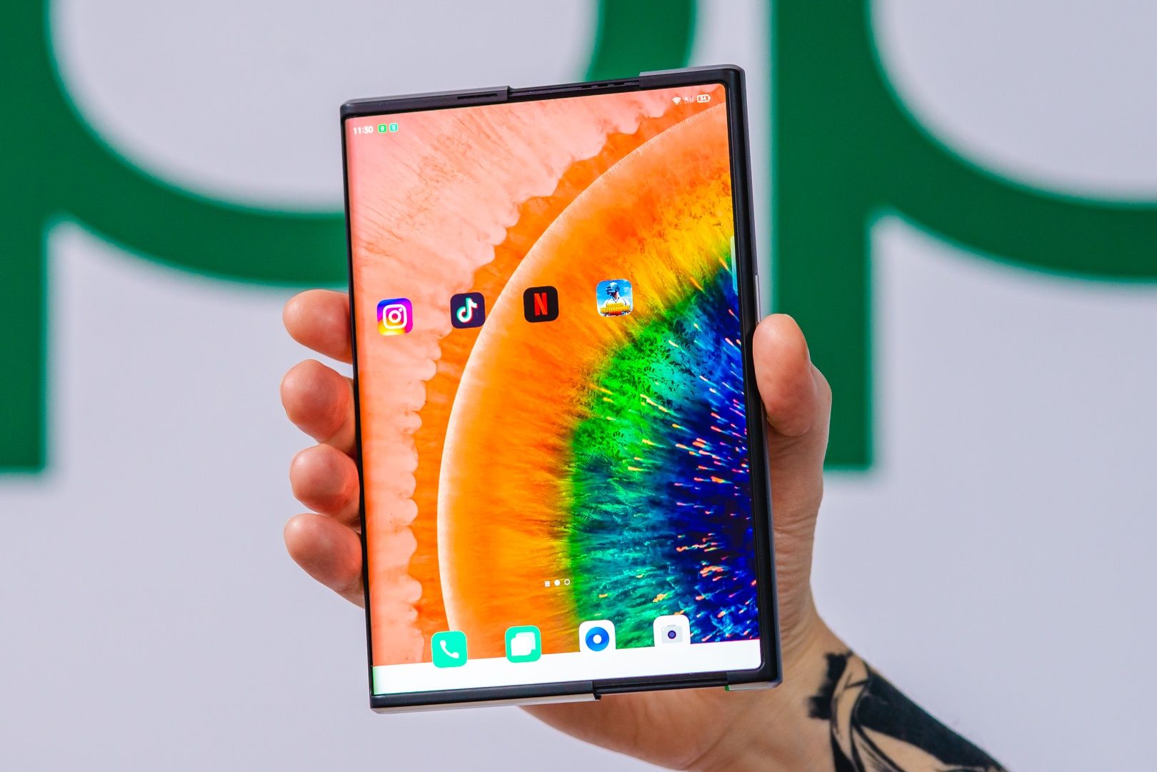 Rozłożony OPPO X 2021