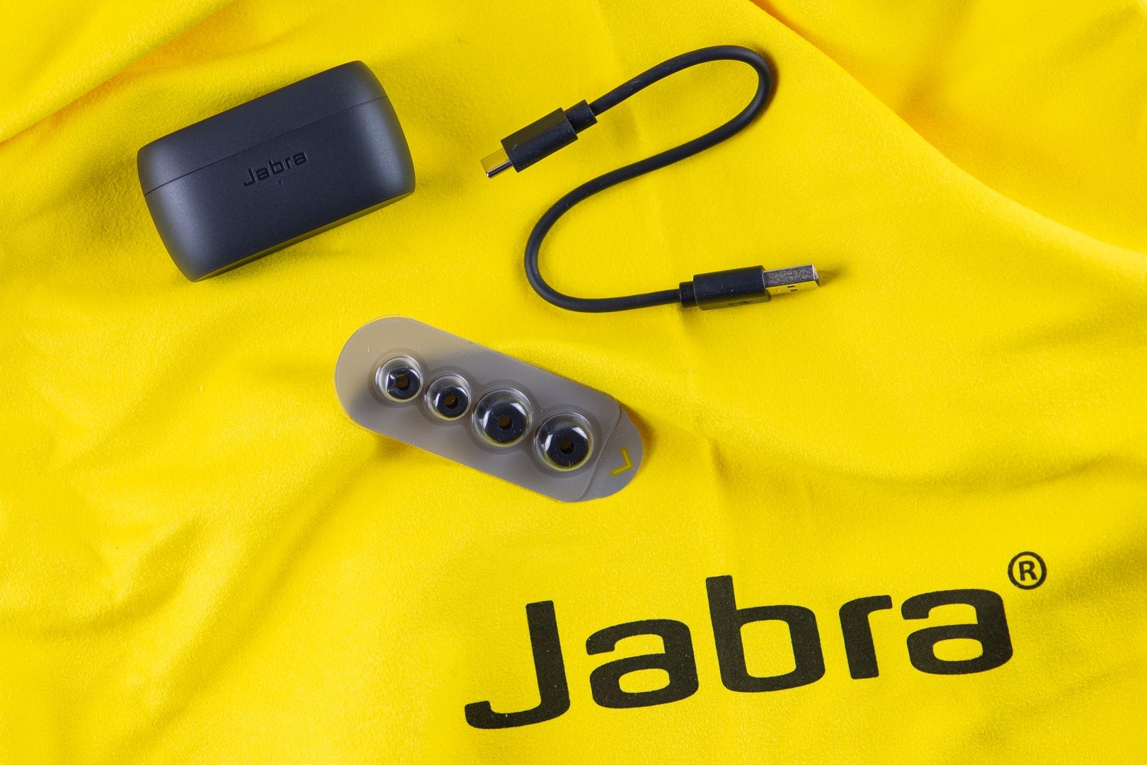 Słuchawki Jabra Elite 3 co w pudełku