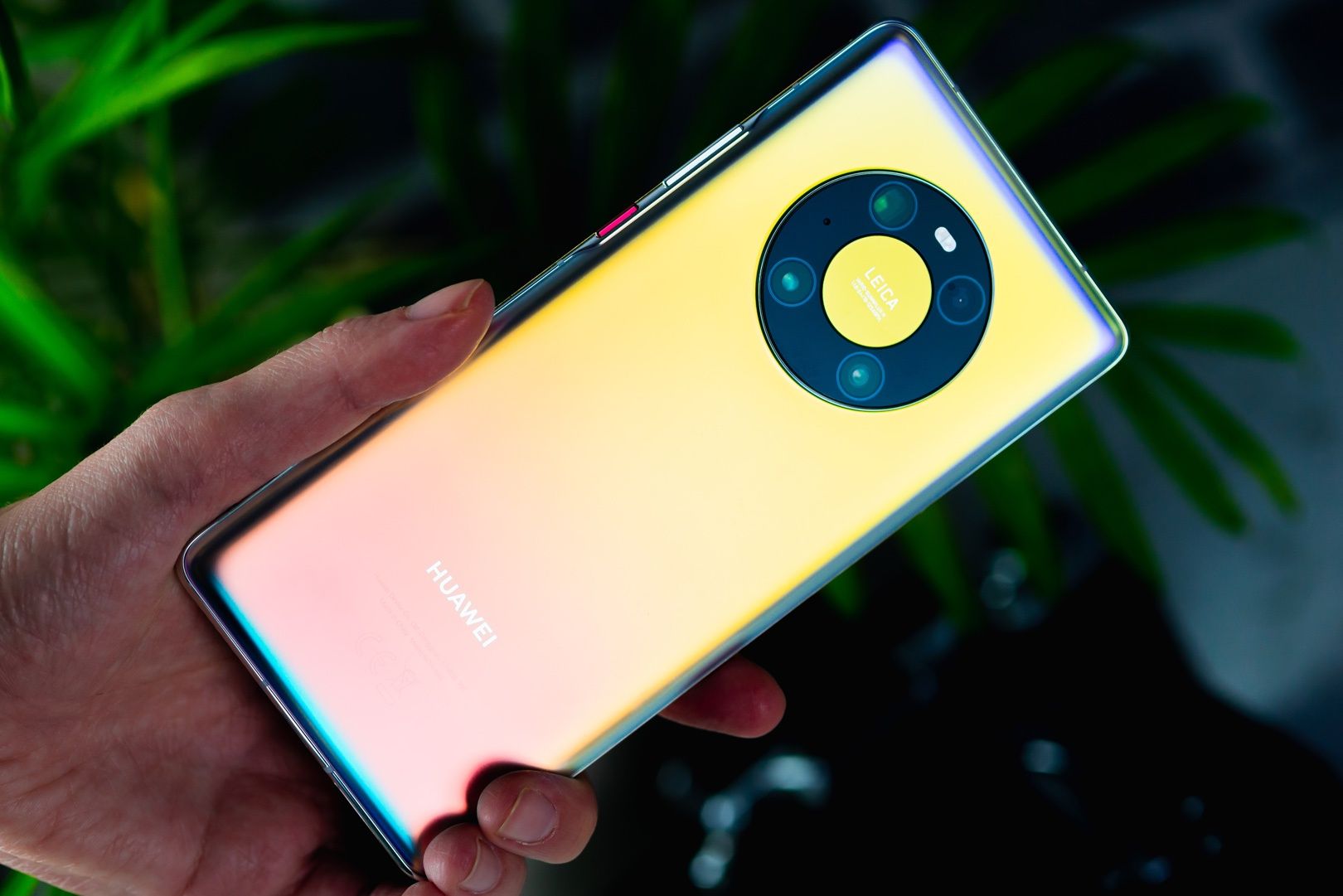 Huawei Mate 40 Pro dłoń