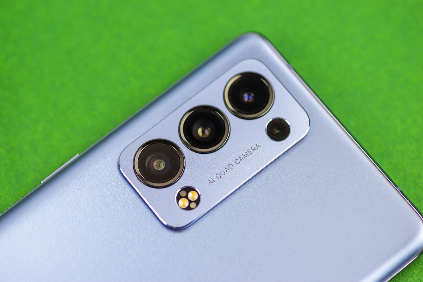 OPPO Reno6 Pro 5G