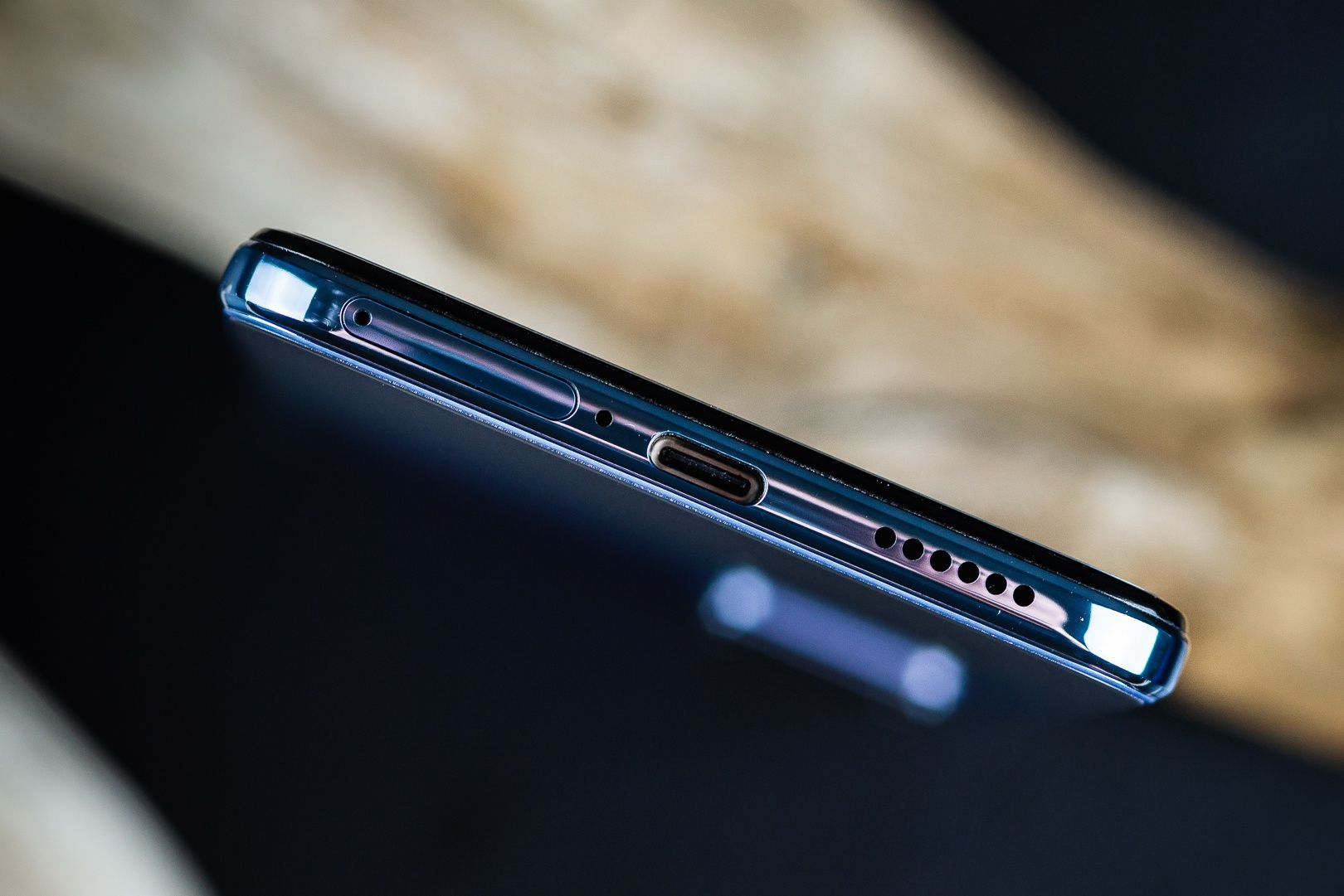 vivo V21 5G port USB typu C