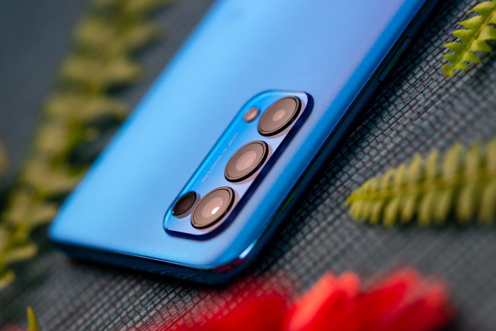 OPPO Reno5 5G aparaty