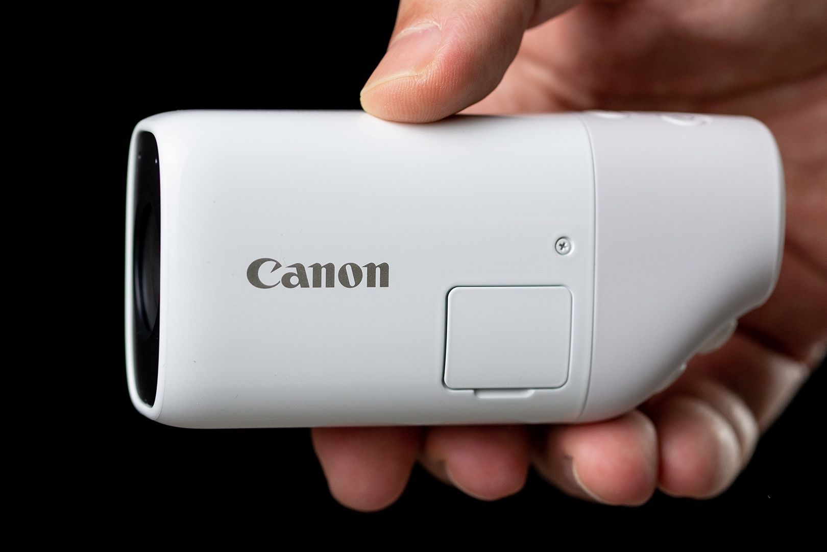 Canon Powershot Zoom dłoń trzymanie