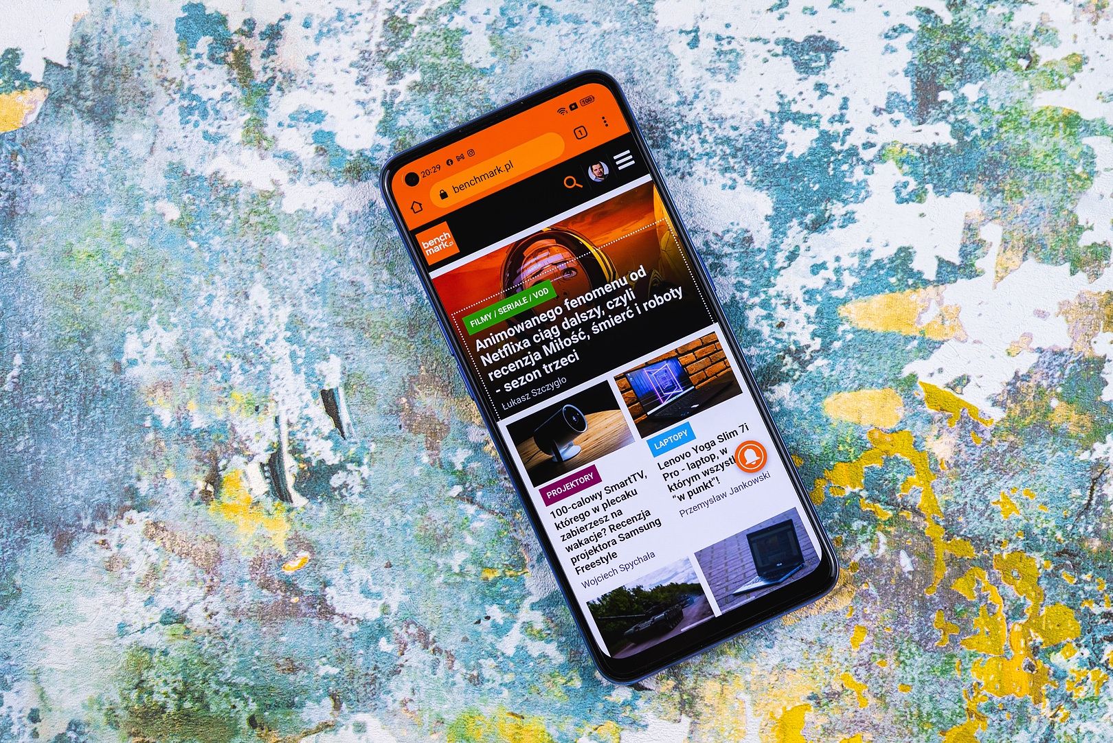 OPPO Reno7 5G ekran przeglądarka