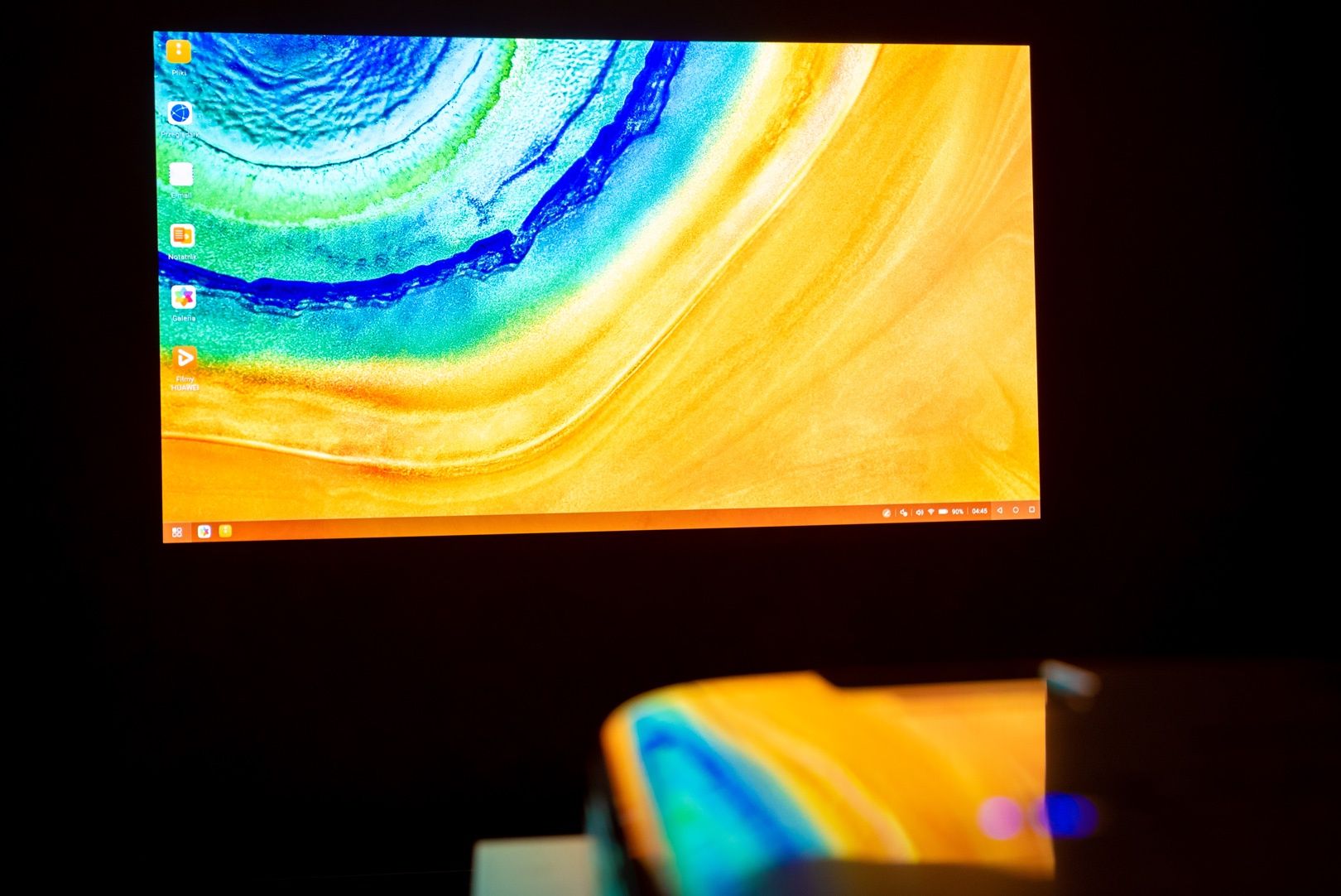 Epson EB-FH52 ekran przez Miracast
