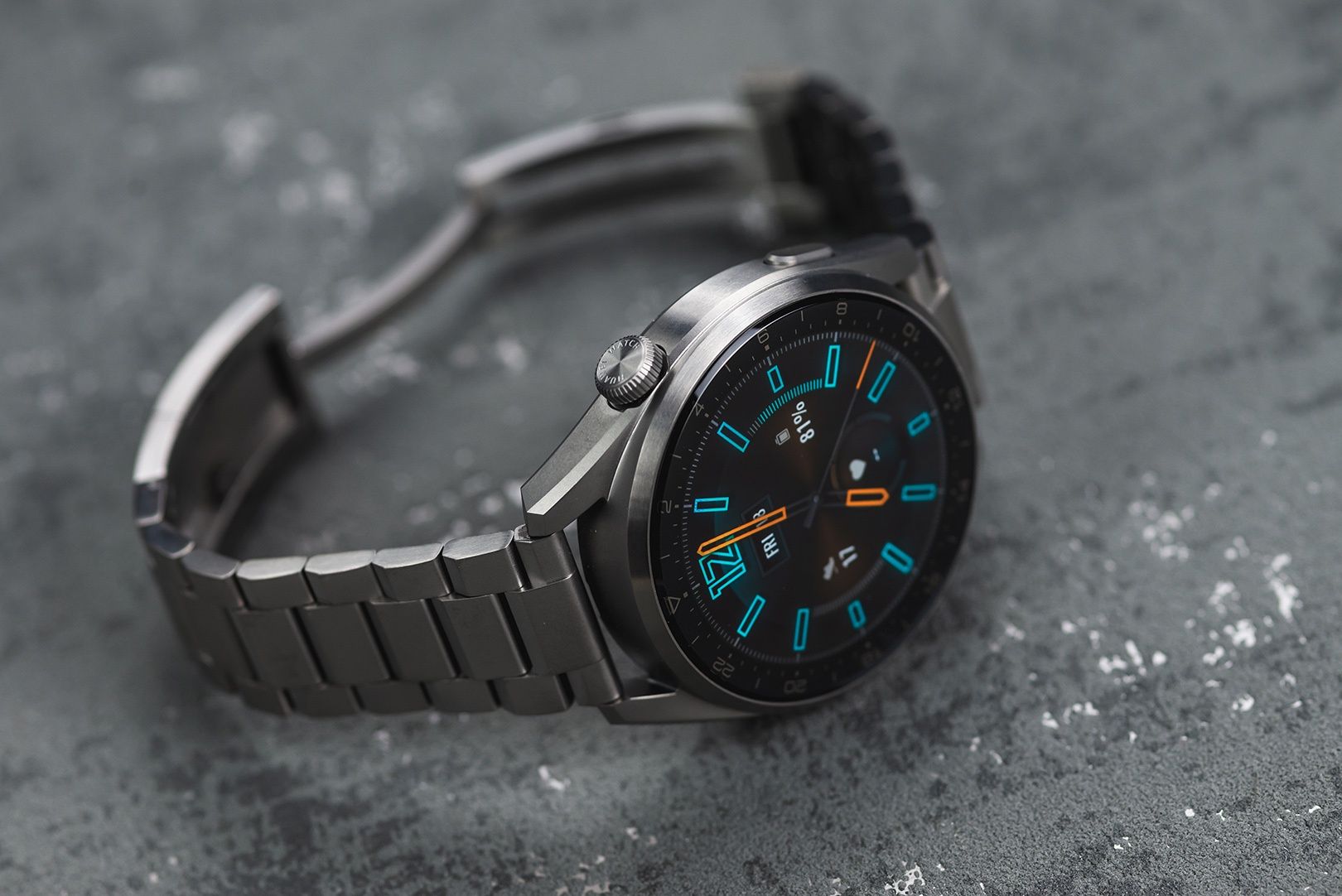 Huawei Watch 3 Pro przycisk pokrętło