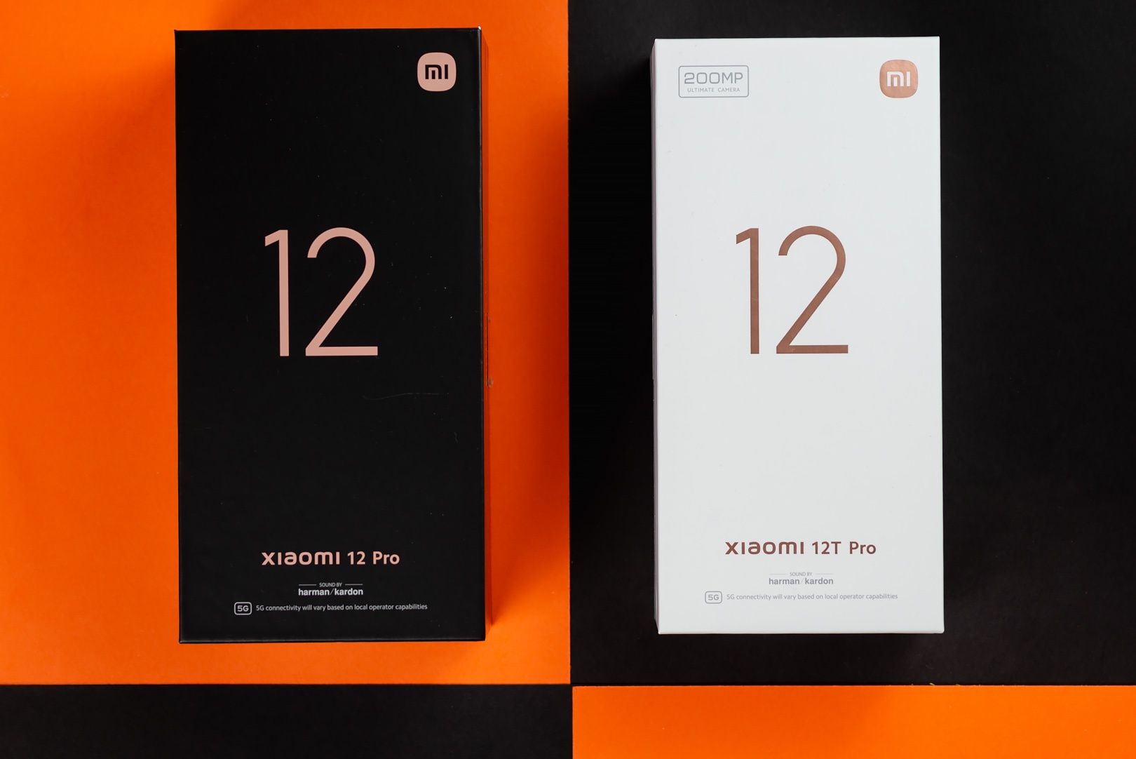 Xiaomi 12T Pro i Xiaomi 12 Pro - pudełka