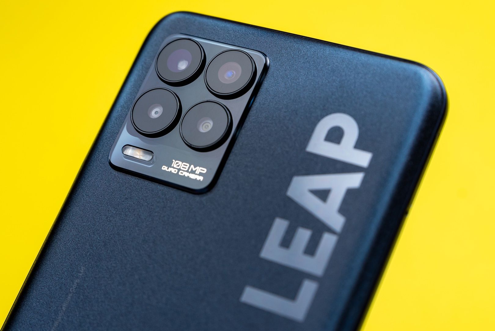 realme 8 pro aparaty