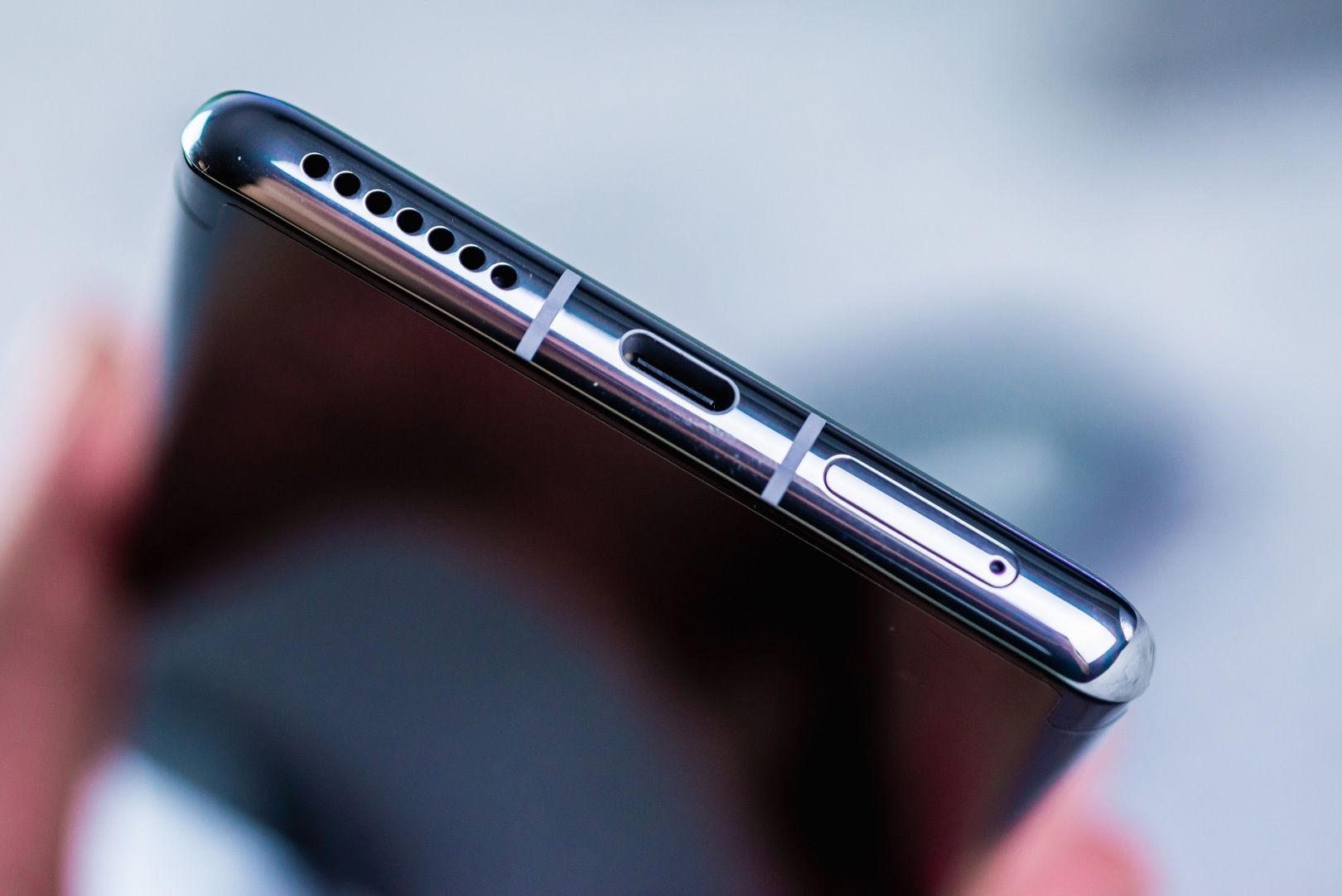 Huawei Mate 40 Pro dolna krawędź