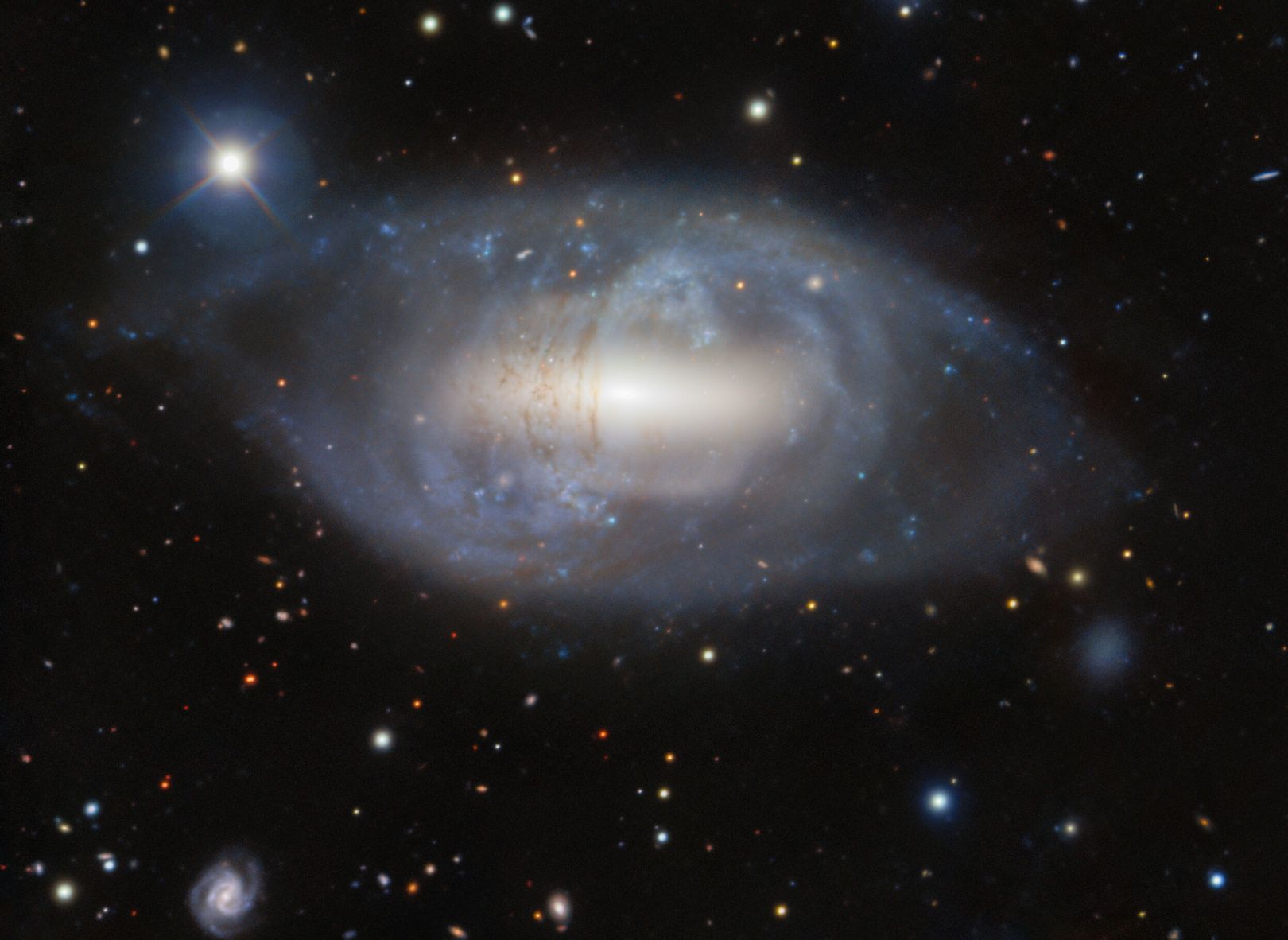 NGC2685