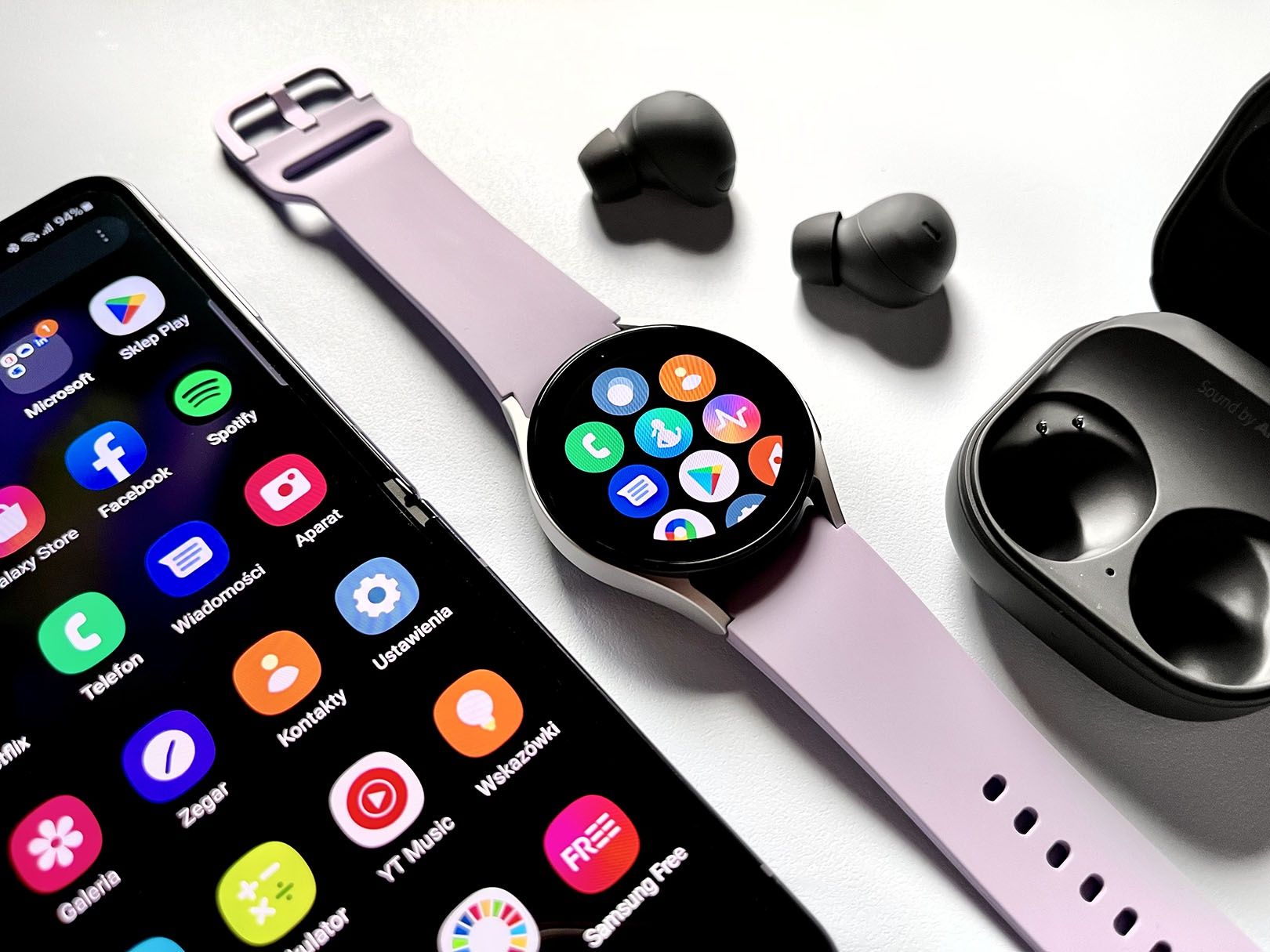Samsung Galaxy Buds 2 Pro ze smartwatchem