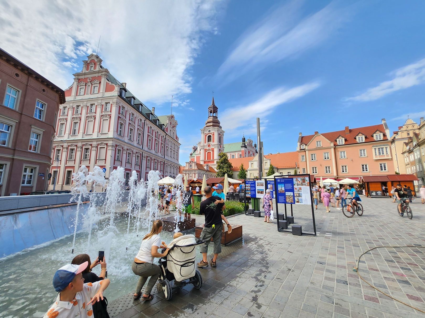aparat tylny, ultraszerokokątny
