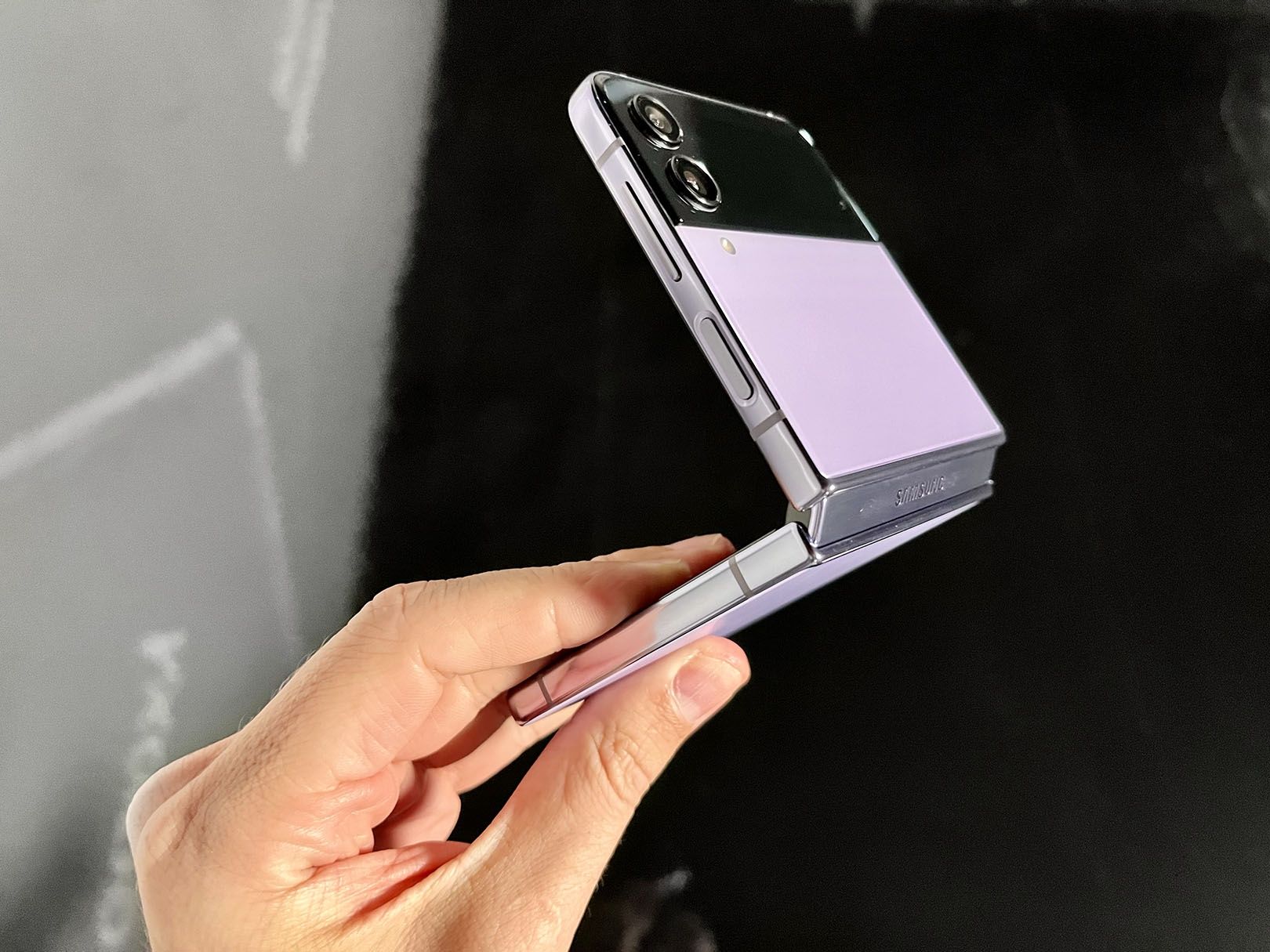 Galaxy Flip4