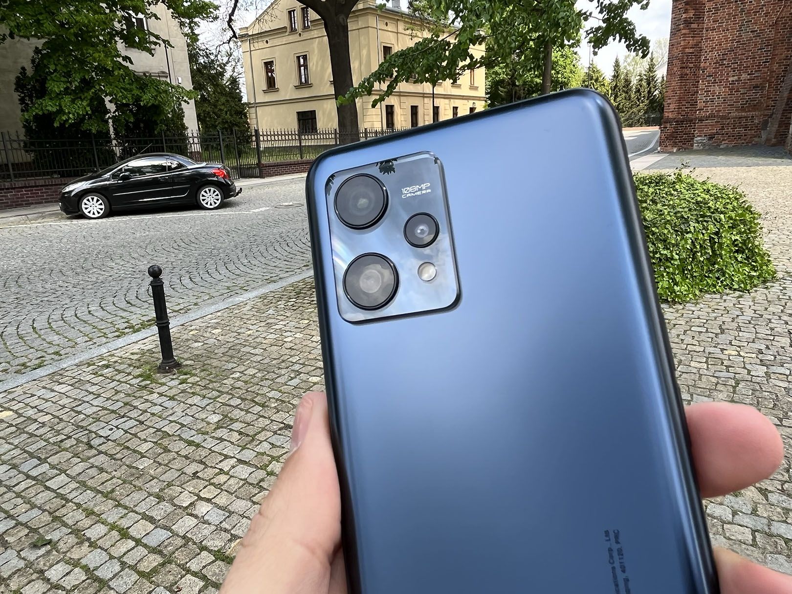 realme 9 tył
