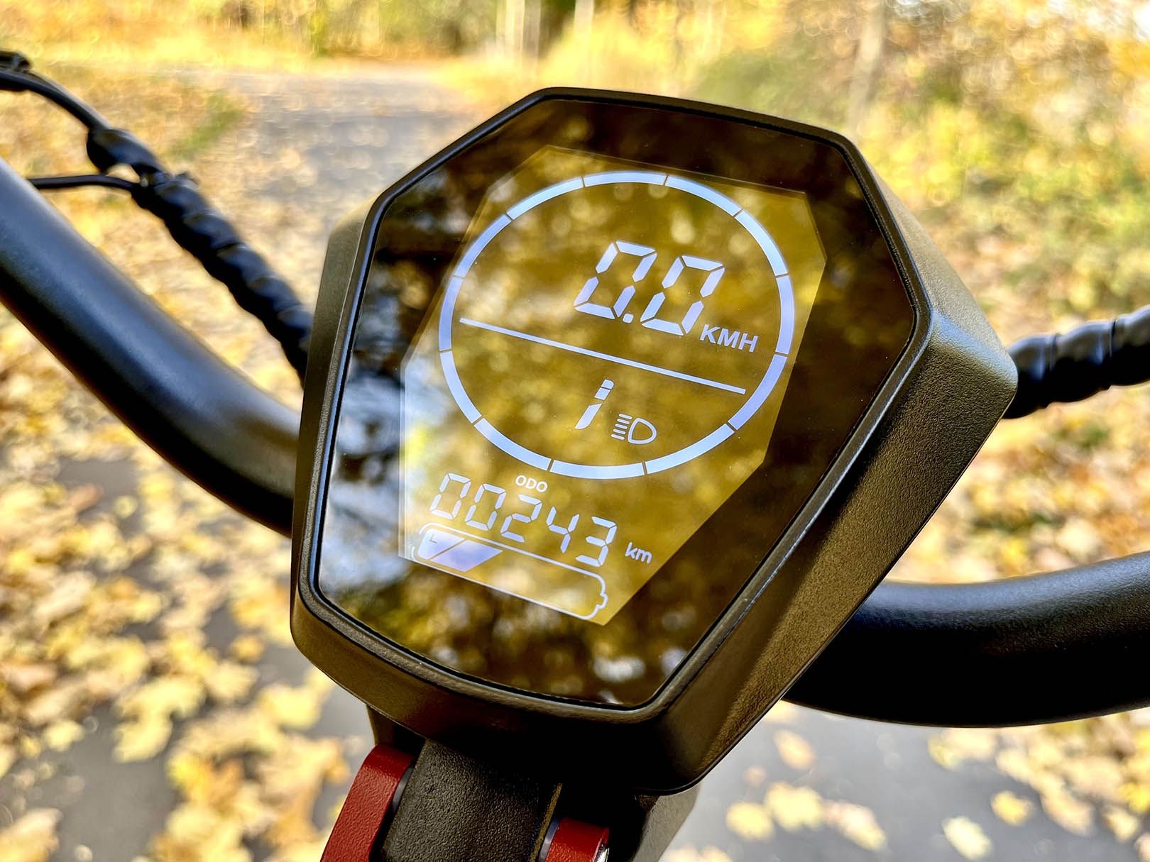 Motus PRO10 SPORT GT wyświetlacz