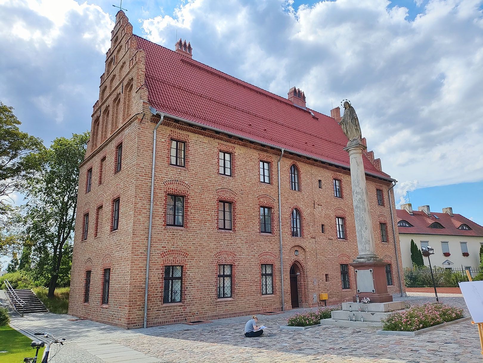 POCO F4 5G - aparat tylny, podstawowy