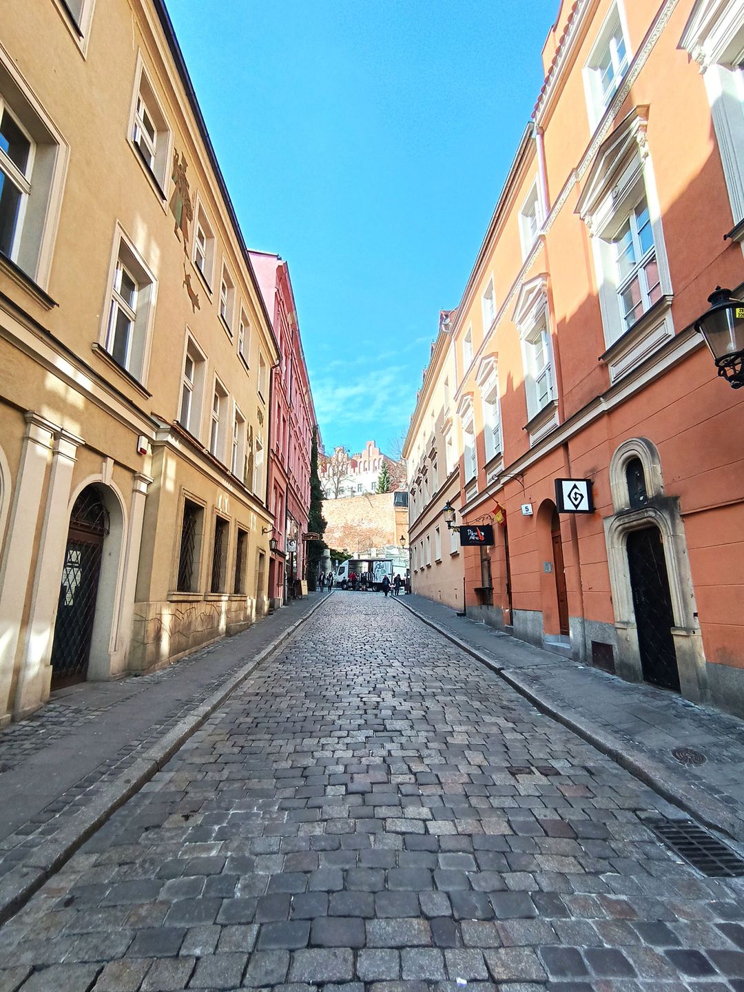 aparat tylny, ultraszerokokątny