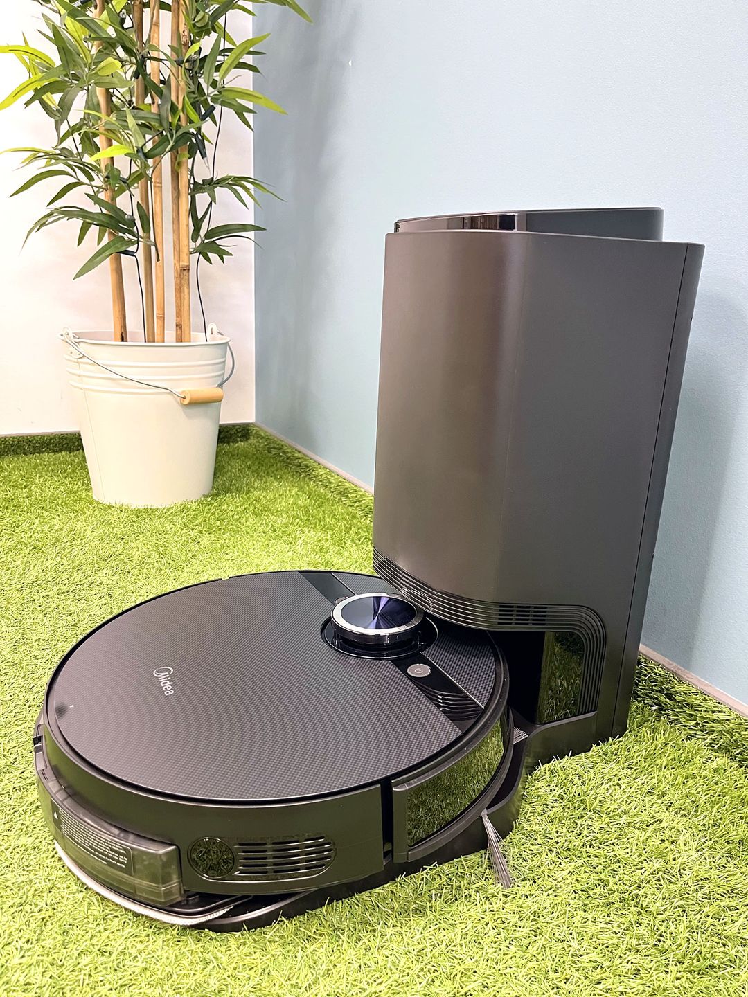 Midea S8+ robot ze stacją