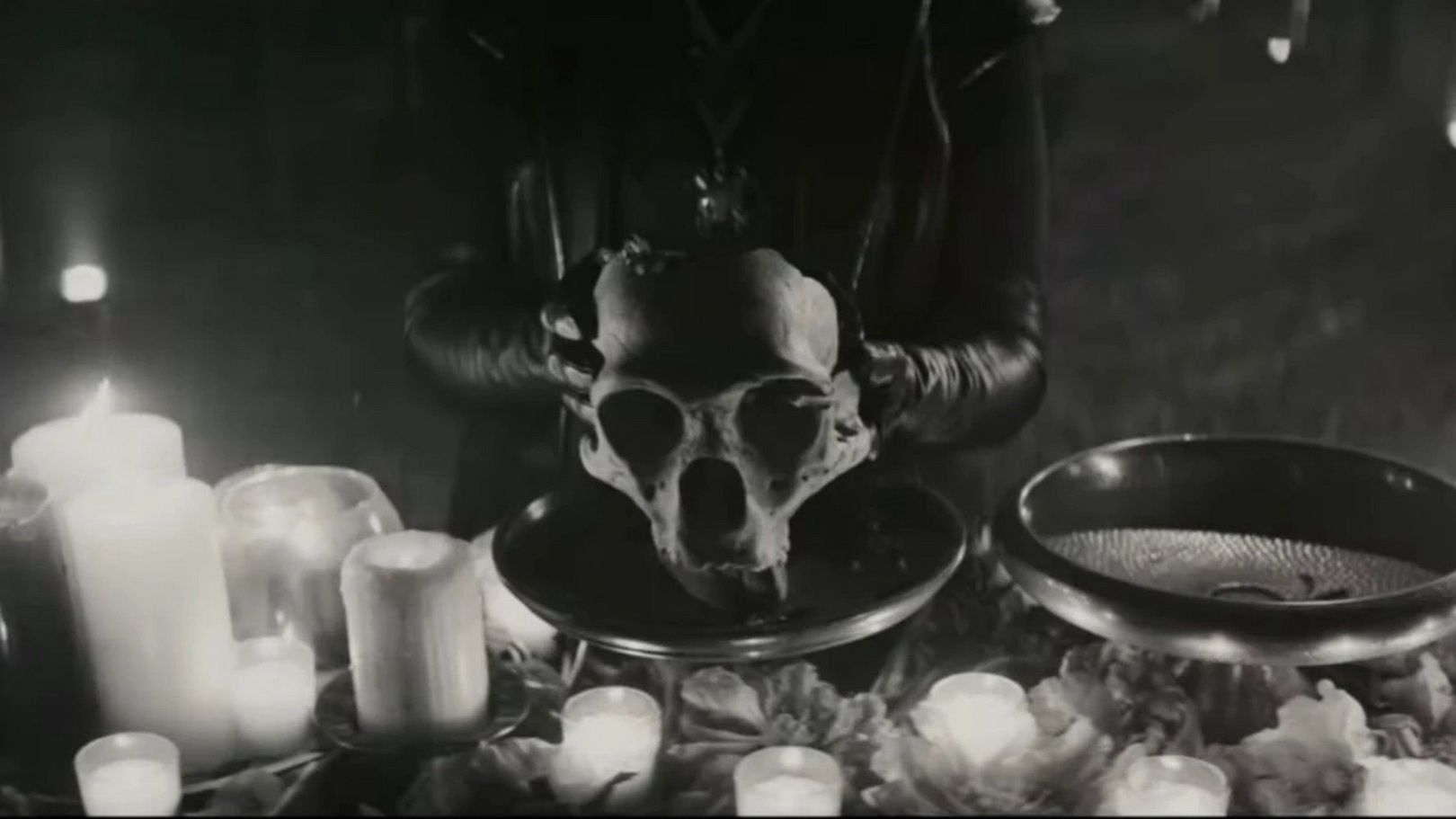 Najlepsze filmy na Halloween - Wilkołak nocą!