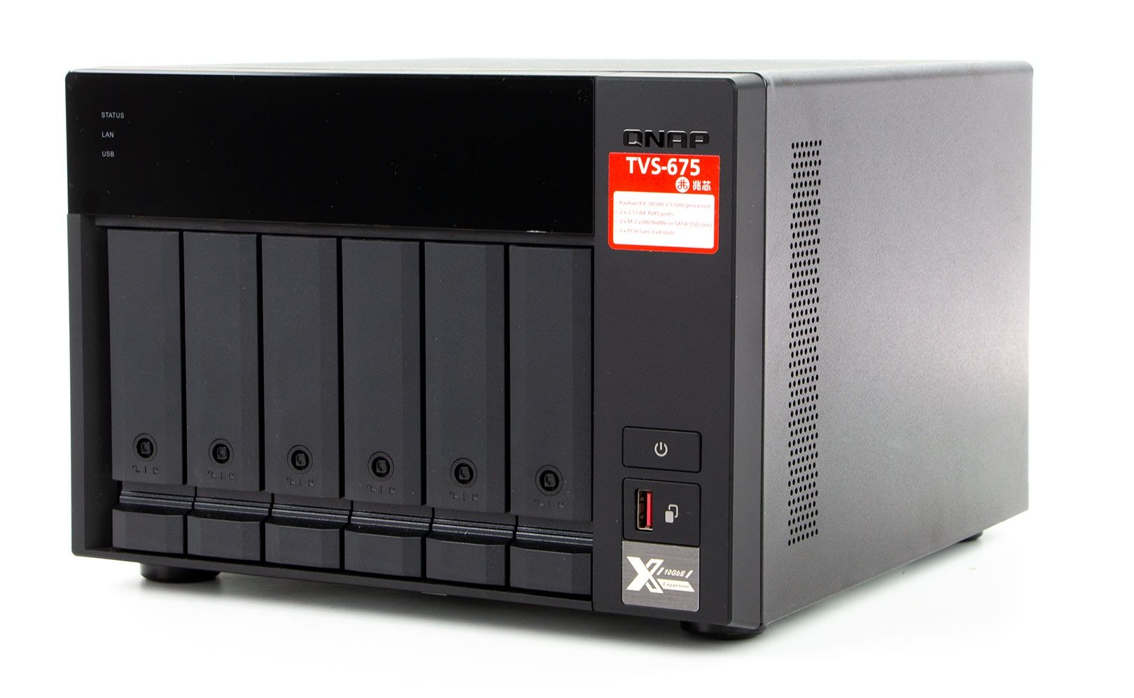 QNAP TVS-675 8GB - widok z profilu