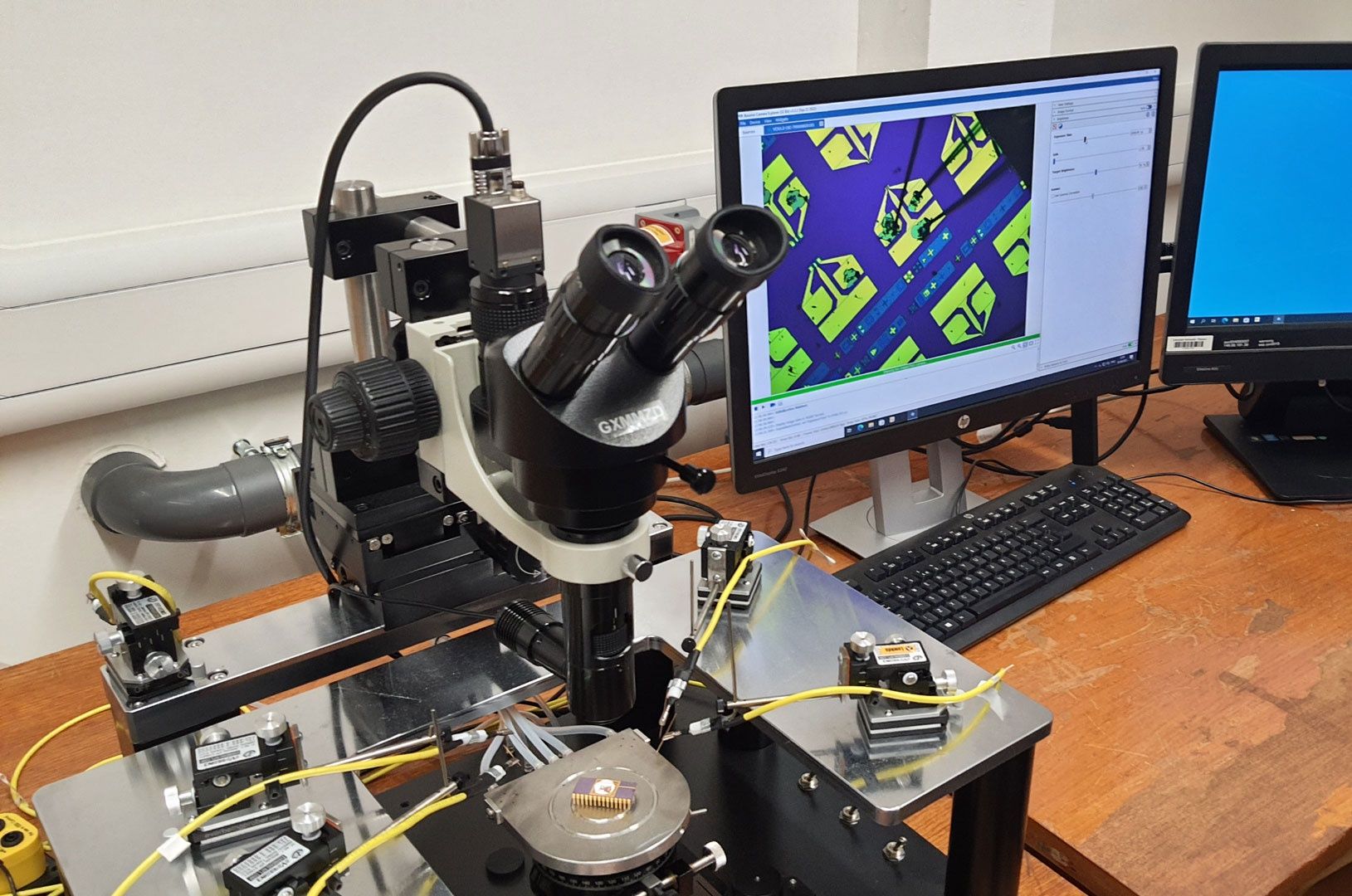 Prototypowy układ UltraRAM