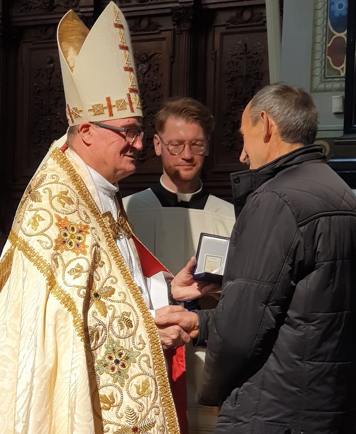 Biskup Płocki wręczył medale