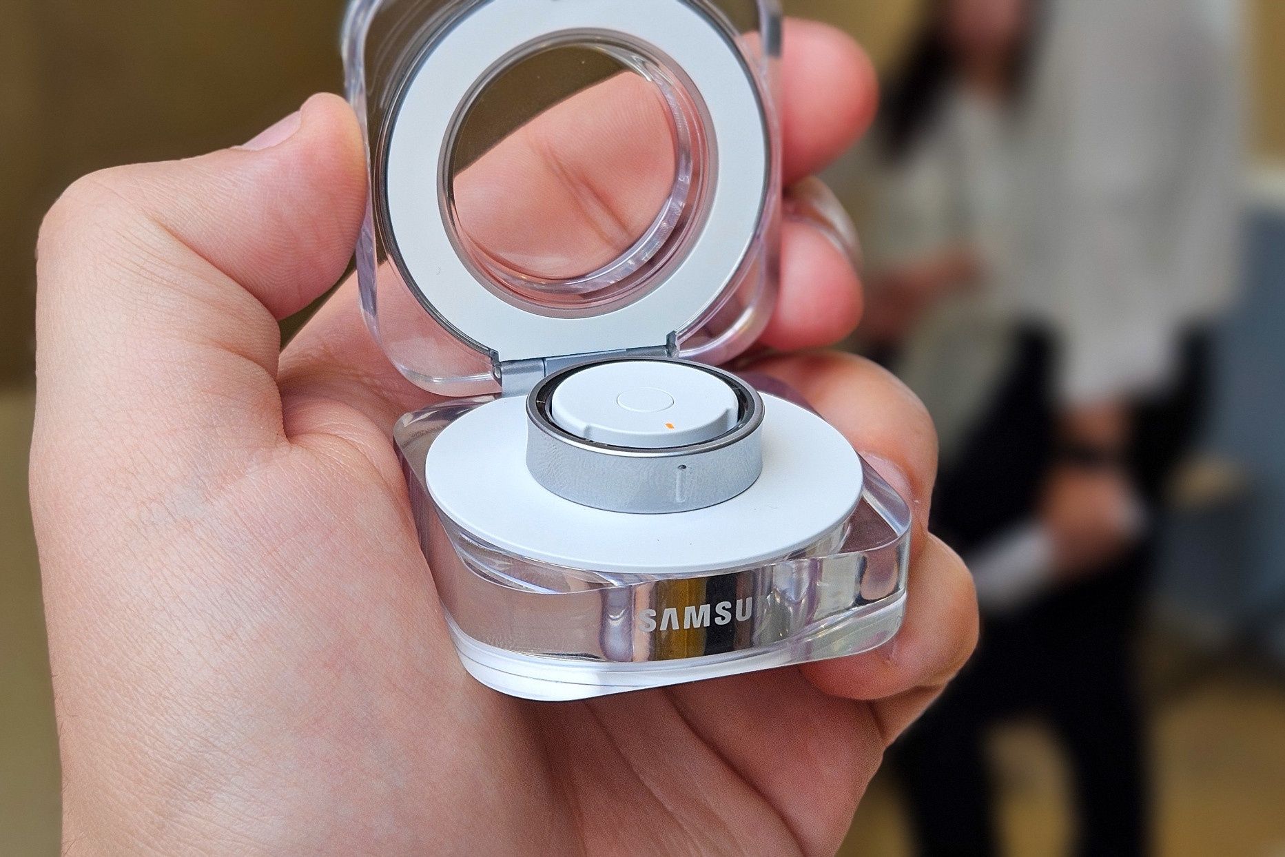 Samsung Galaxy Ring w etui