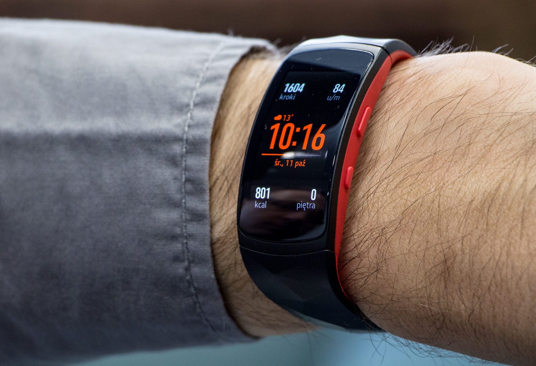 Samsung Gear Fit2 Pro opaska na ręce